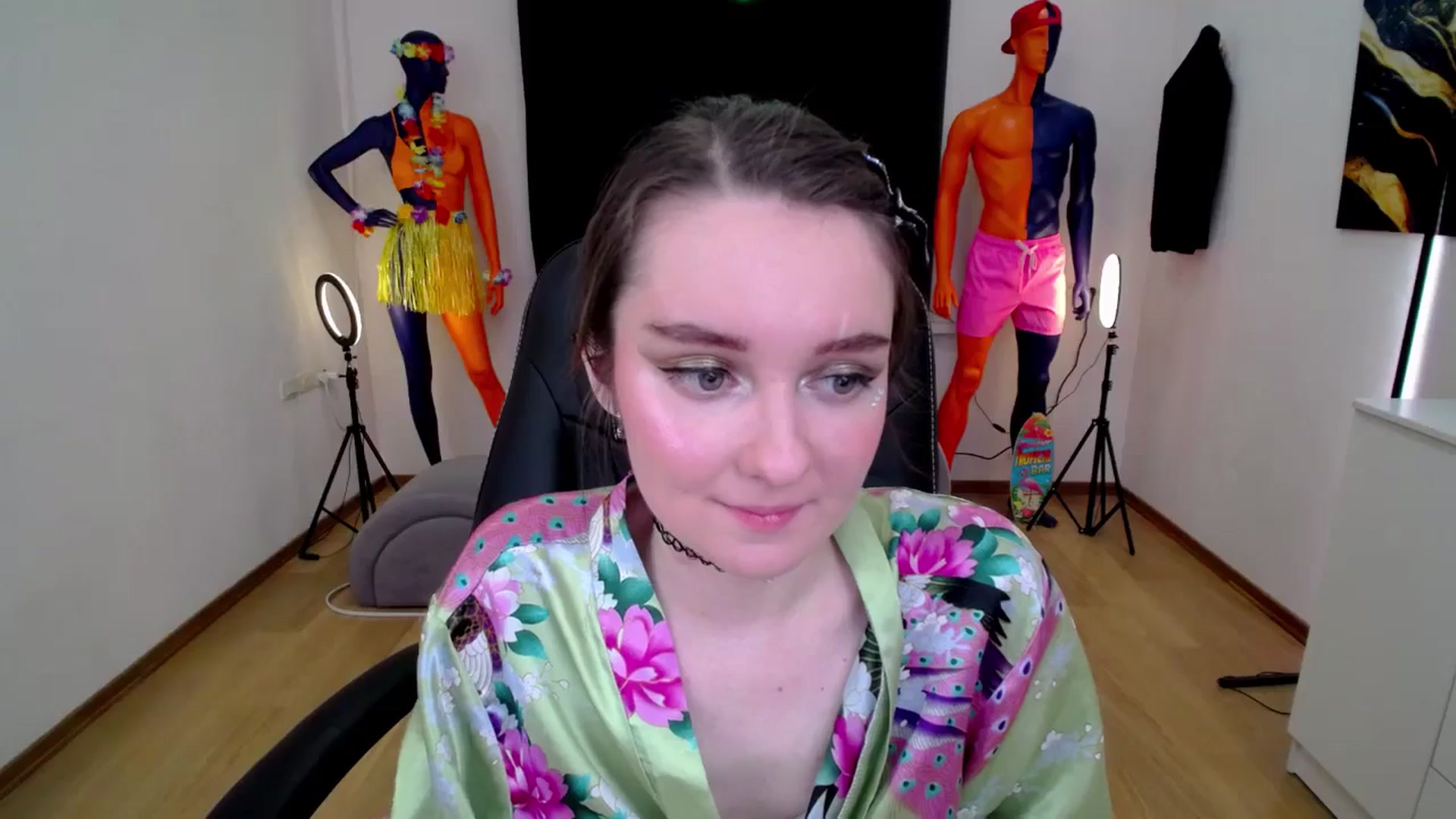 Gallery image thumbnail from Milim_Nava's myfreecams stream on, 10/24/2024, 14:13 image 9 of 20