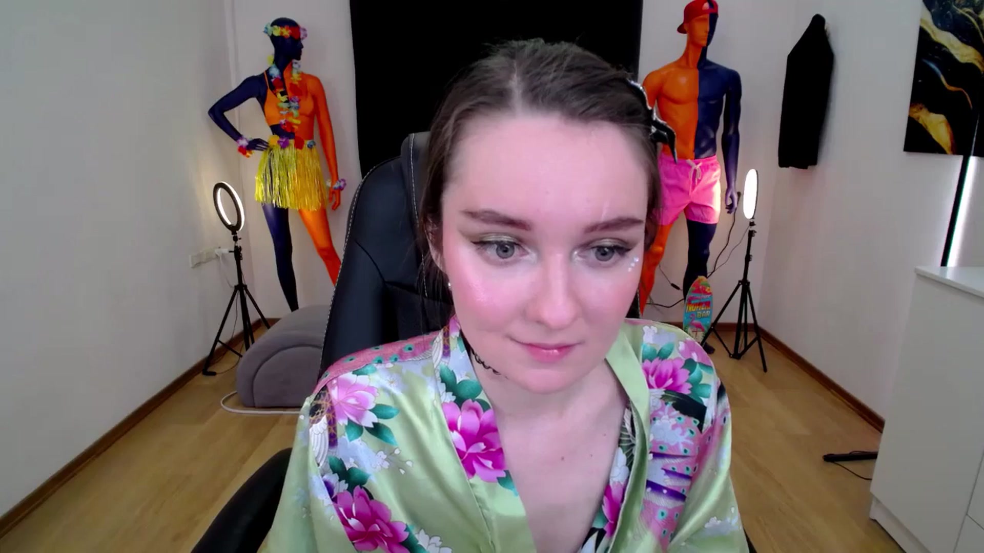 Gallery image thumbnail from Milim_Nava's myfreecams stream on, 10/24/2024, 14:13 image 4 of 20