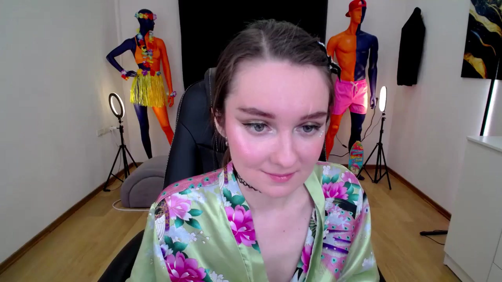 Gallery image thumbnail from Milim_Nava's myfreecams stream on, 10/24/2024, 14:13 image 3 of 20