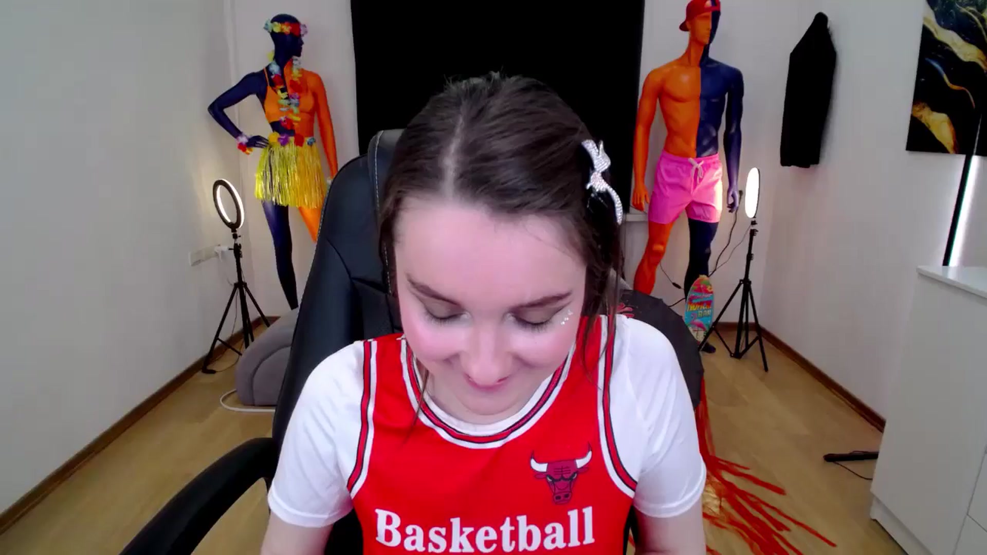 Gallery image thumbnail from Milim_Nava's myfreecams stream on, 10/24/2024, 18:38 image 19 of 20