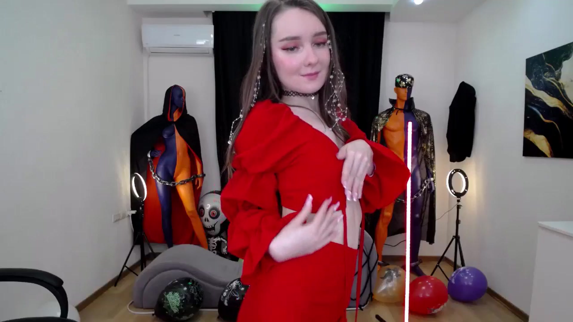 Gallery image thumbnail from Milim_Nava's myfreecams stream on, 10/25/2024, 11:25 image 18 of 20