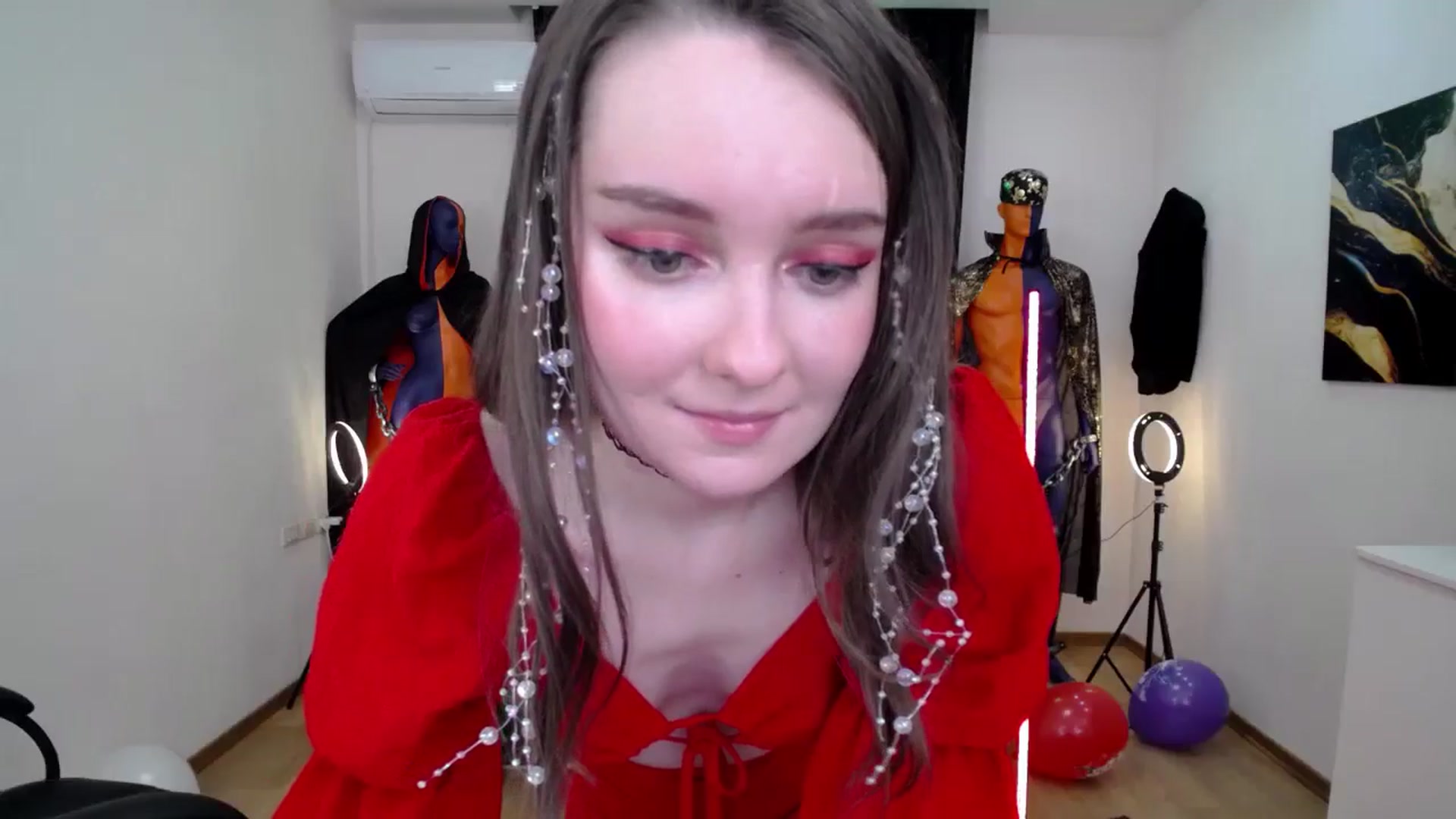 Gallery image thumbnail from Milim_Nava's myfreecams stream on, 10/25/2024, 12:38 image 6 of 20