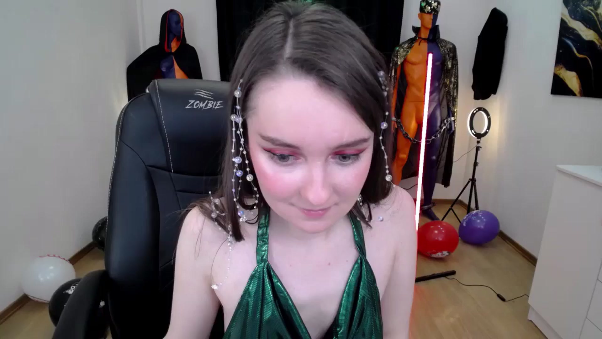 Gallery image thumbnail from Milim_Nava's myfreecams stream on, 10/25/2024, 16:34 image 18 of 20