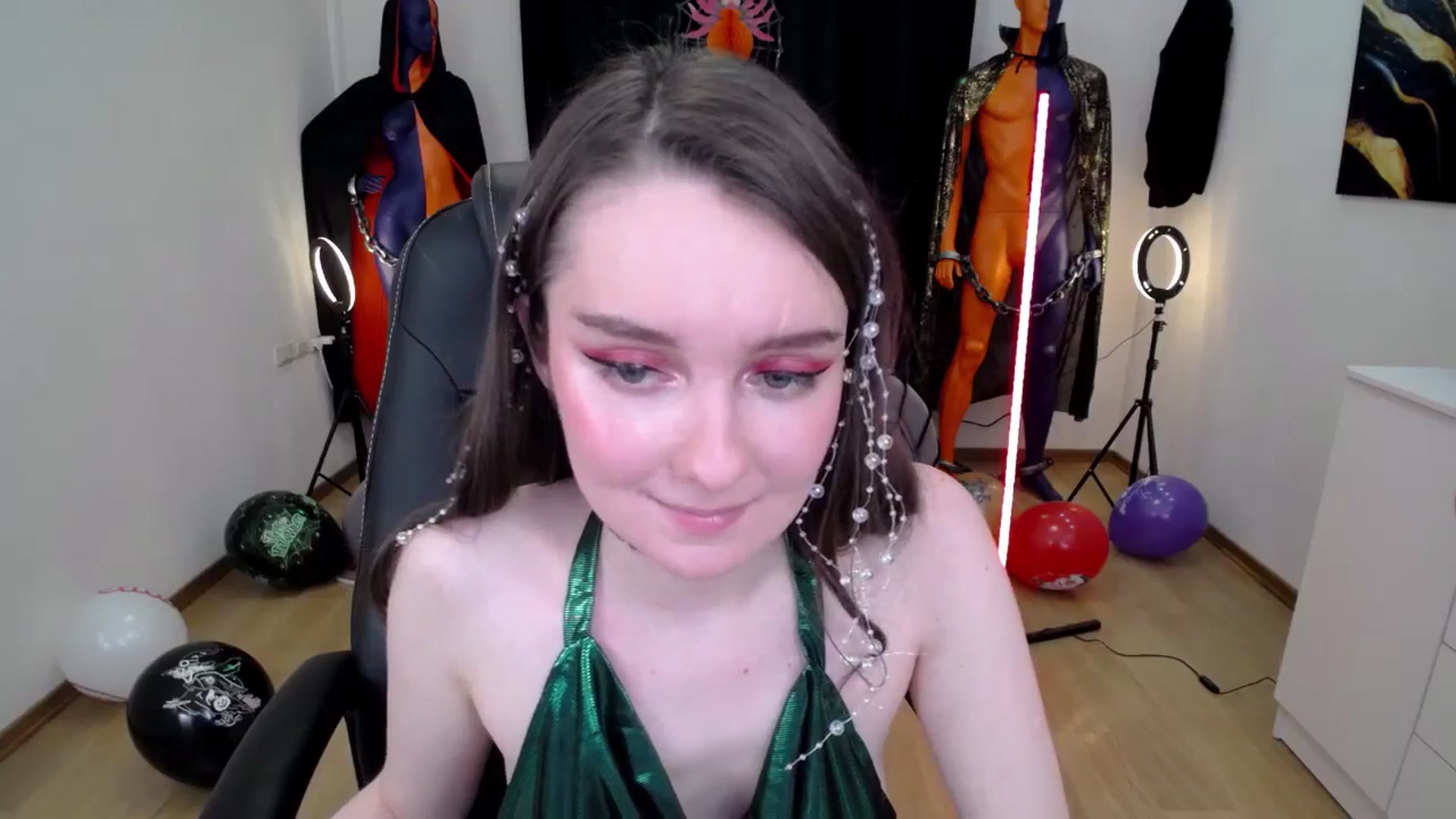 Gallery image thumbnail from Milim_Nava's myfreecams stream on, 10/25/2024, 16:34 image 14 of 20