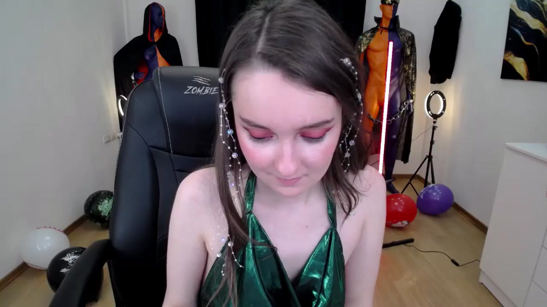 Gallery image thumbnail from Milim_Nava's myfreecams stream on, 10/25/2024, 16:34 image 13 of 20