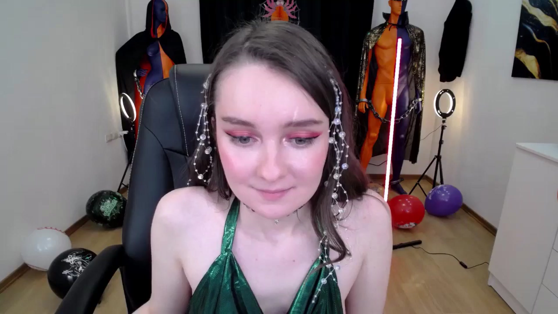 Gallery image thumbnail from Milim_Nava's myfreecams stream on, 10/25/2024, 16:34 image 16 of 20