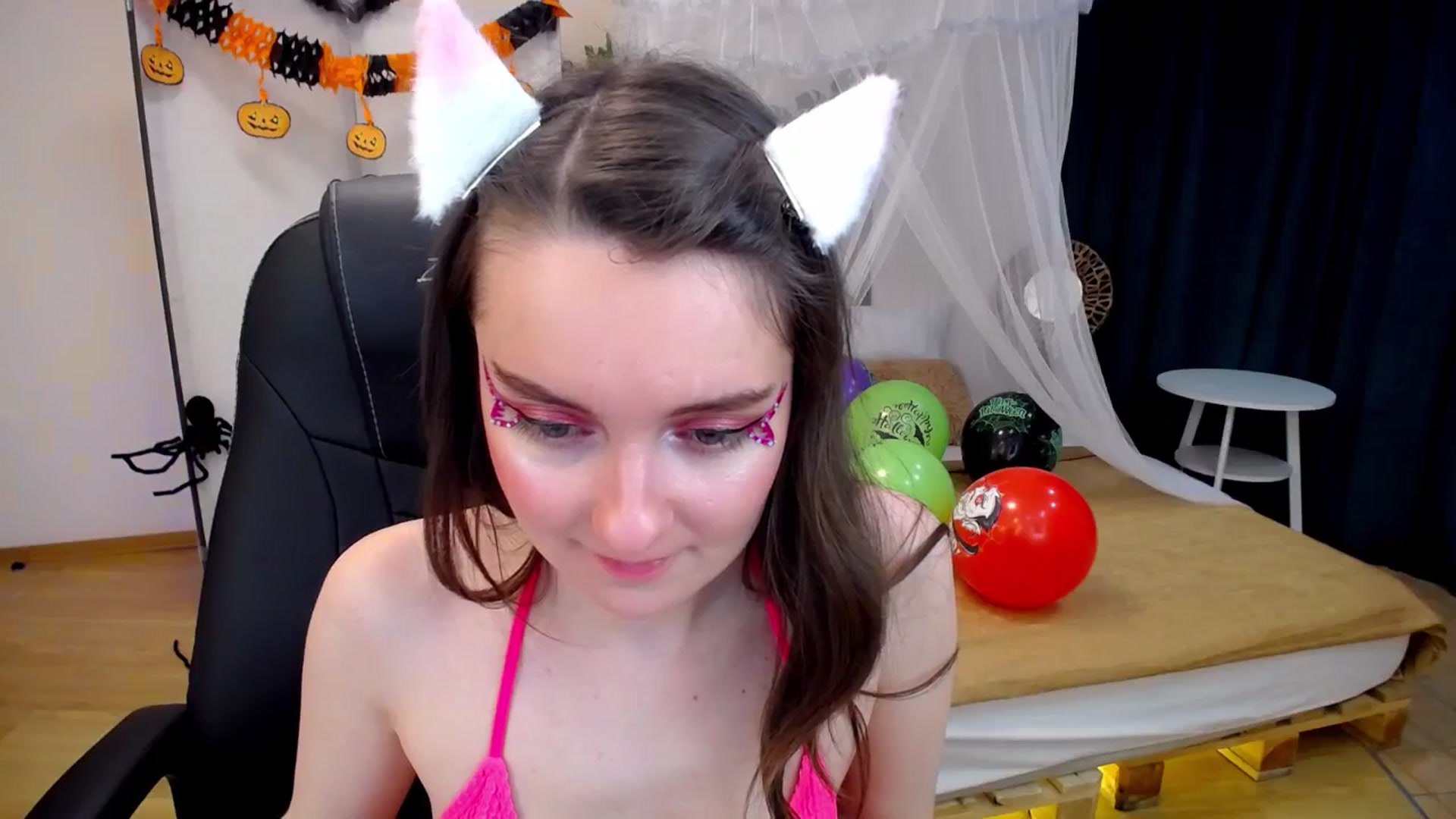 Gallery image thumbnail from Milim_Nava's myfreecams stream on, 10/27/2024, 09:27 image 10 of 20