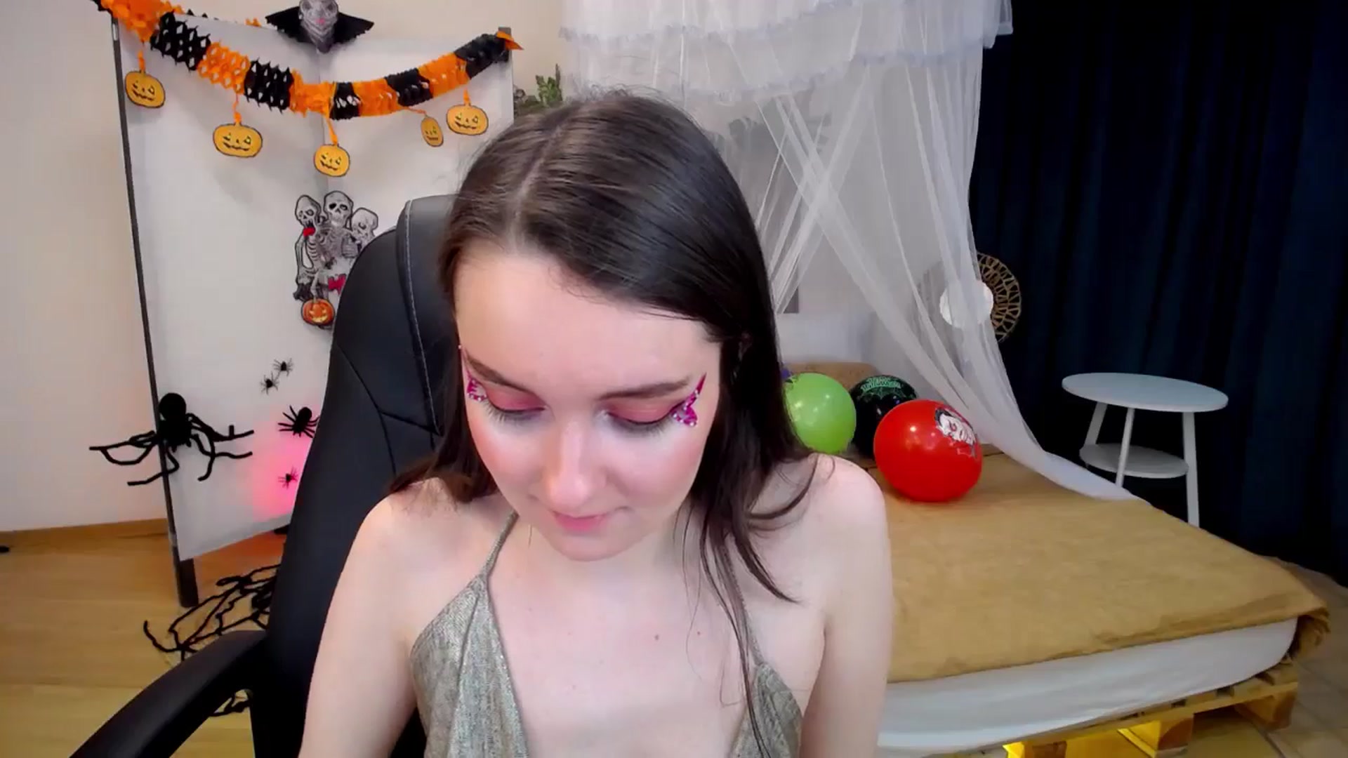 Gallery image thumbnail from Milim_Nava's myfreecams stream on, 10/27/2024, 11:54 image 7 of 20