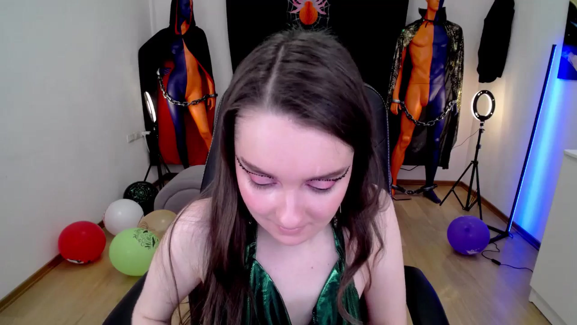 Gallery image thumbnail from Milim_Nava's myfreecams stream on, 10/29/2024, 08:11 image 11 of 20