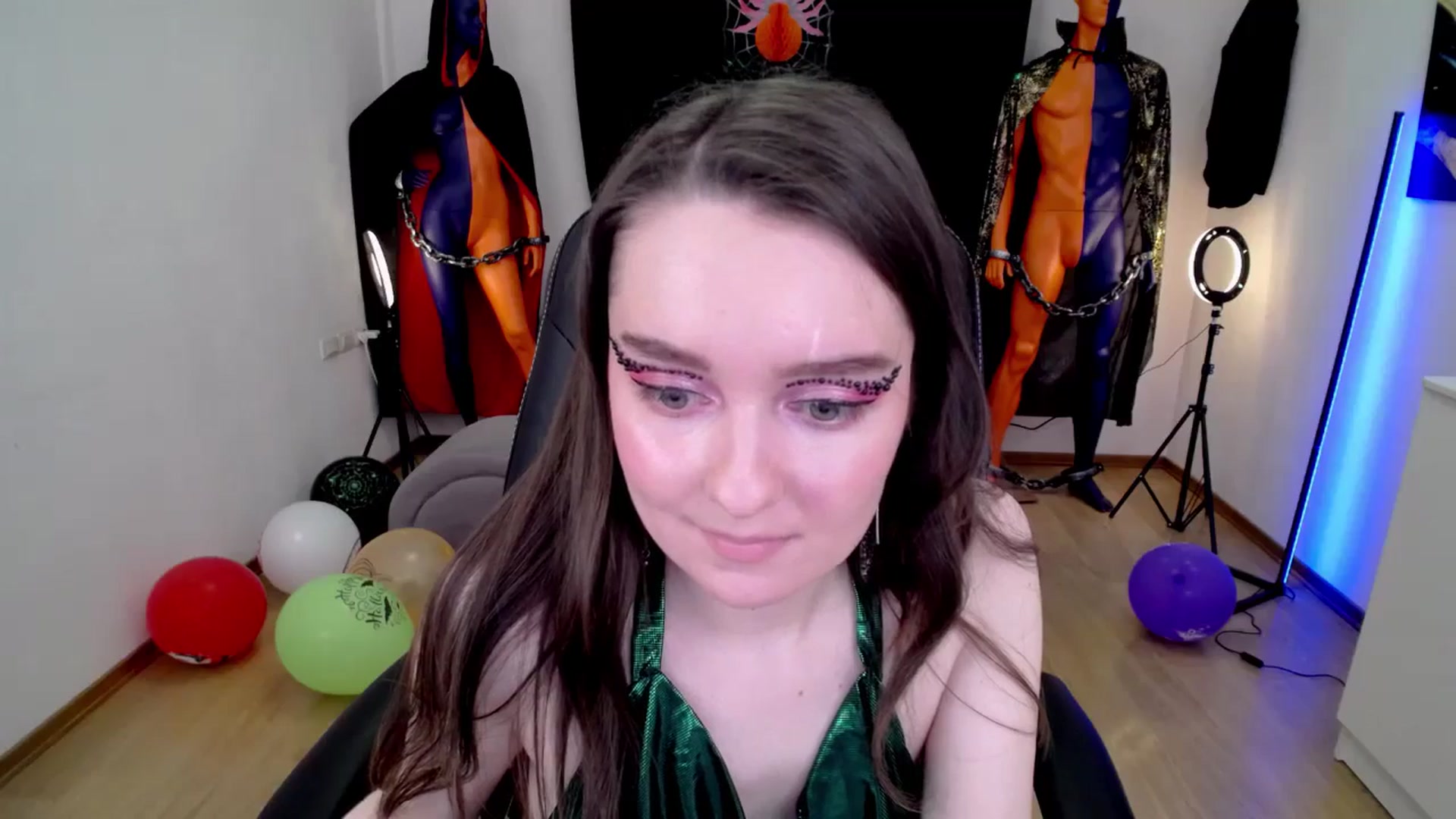 Gallery image thumbnail from Milim_Nava's myfreecams stream on, 10/29/2024, 08:11 image 10 of 20