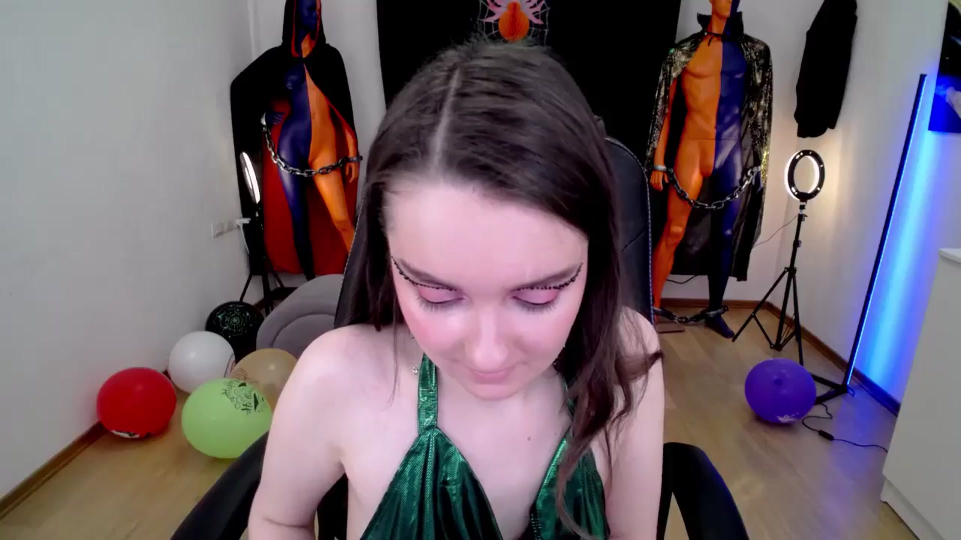 Gallery image thumbnail from Milim_Nava's myfreecams stream on, 10/29/2024, 08:11 image 14 of 20