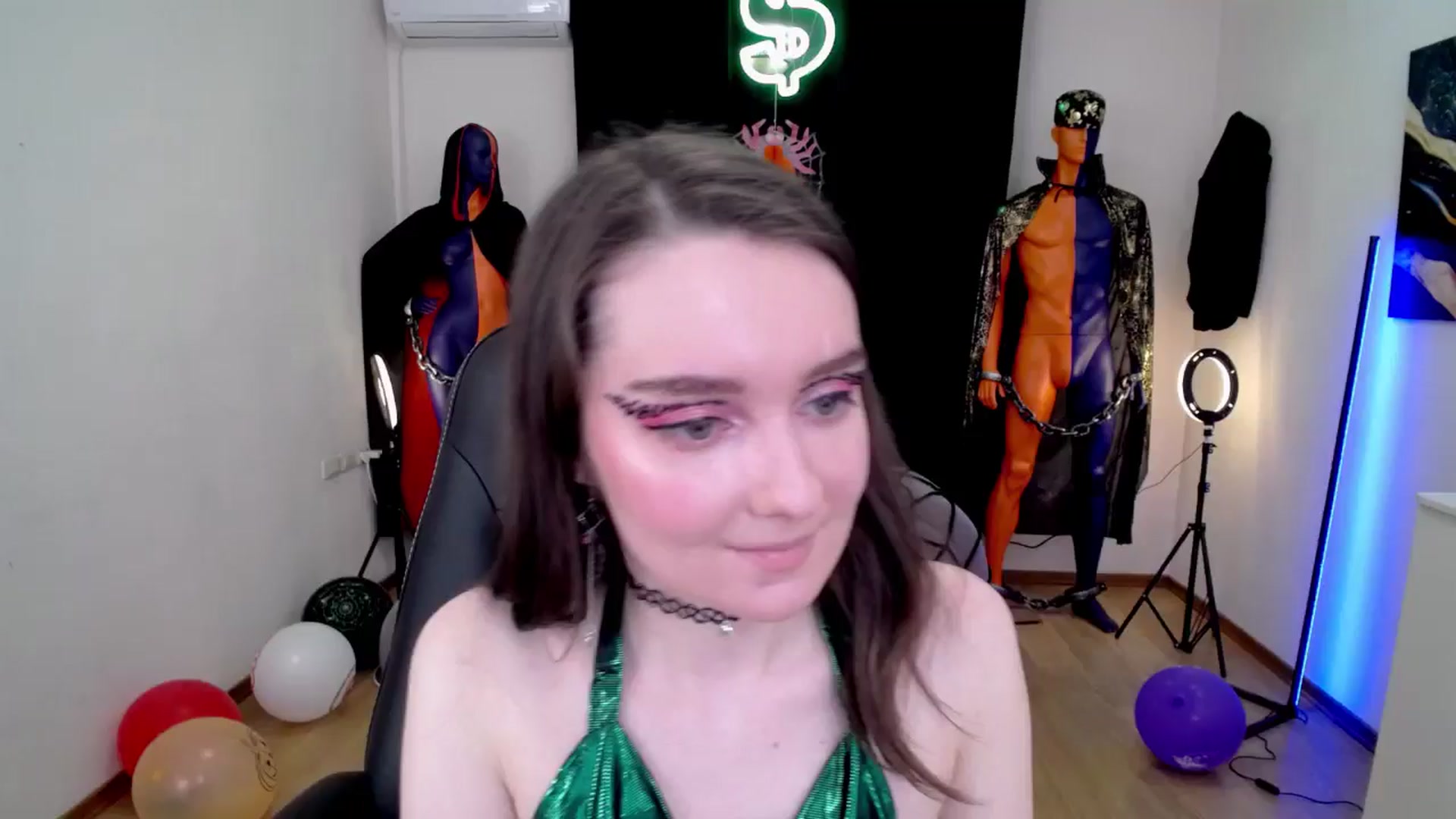 Gallery image thumbnail from Milim_Nava's myfreecams stream on, 10/29/2024, 09:58 image 15 of 20