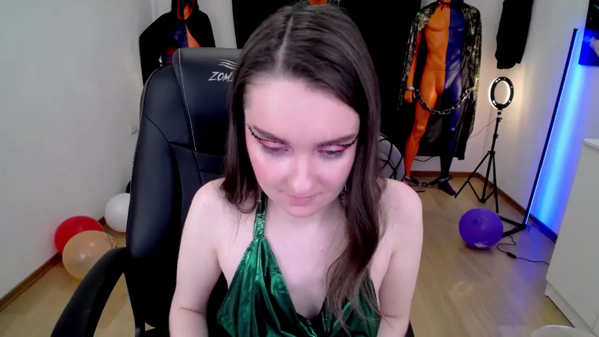 Gallery image thumbnail from Milim_Nava's myfreecams stream on, 10/29/2024, 09:58 image 11 of 20