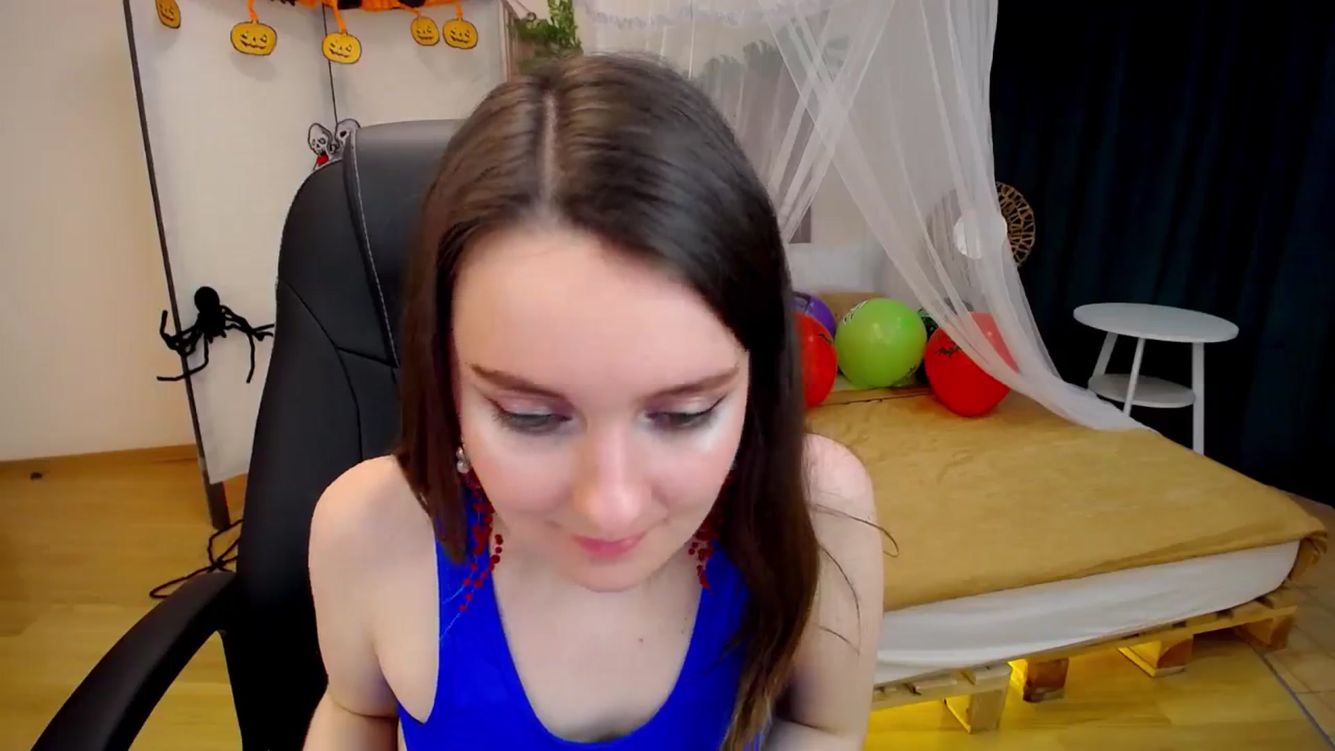 Gallery image thumbnail from Milim_Nava's myfreecams stream on, 10/30/2024, 10:35 image 17 of 20