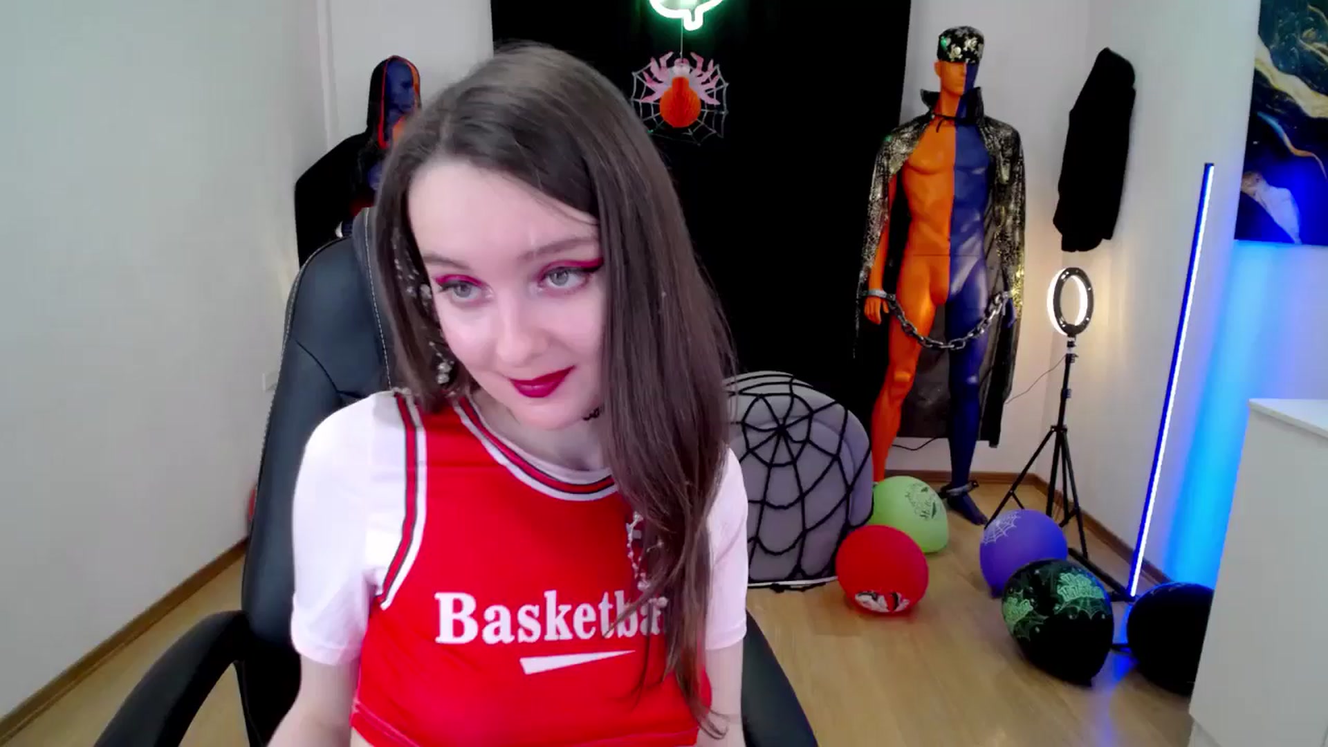 Gallery image thumbnail from Milim_Nava's myfreecams stream on, 10/31/2024, 09:24 image 10 of 20