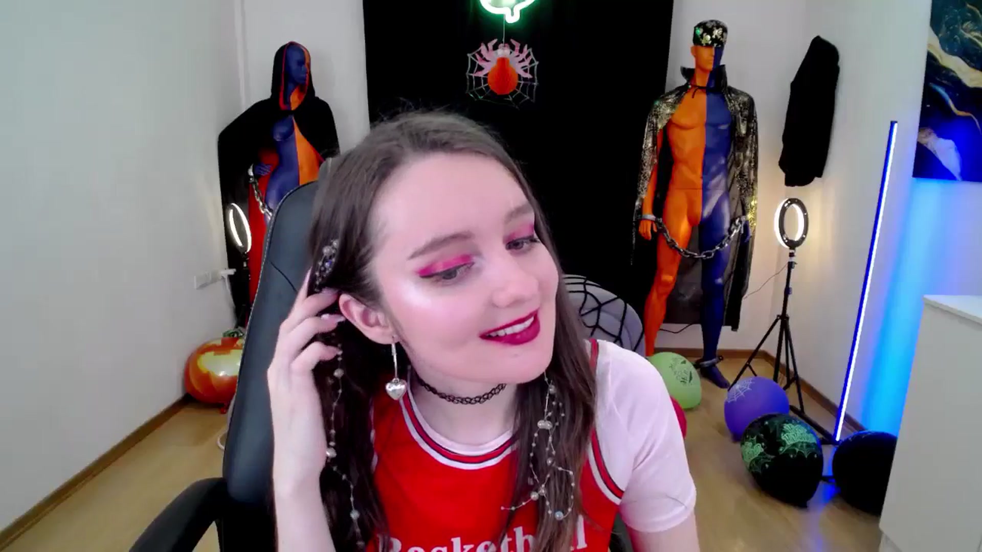 Gallery image thumbnail from Milim_Nava's myfreecams stream on, 10/31/2024, 09:24 image 6 of 20