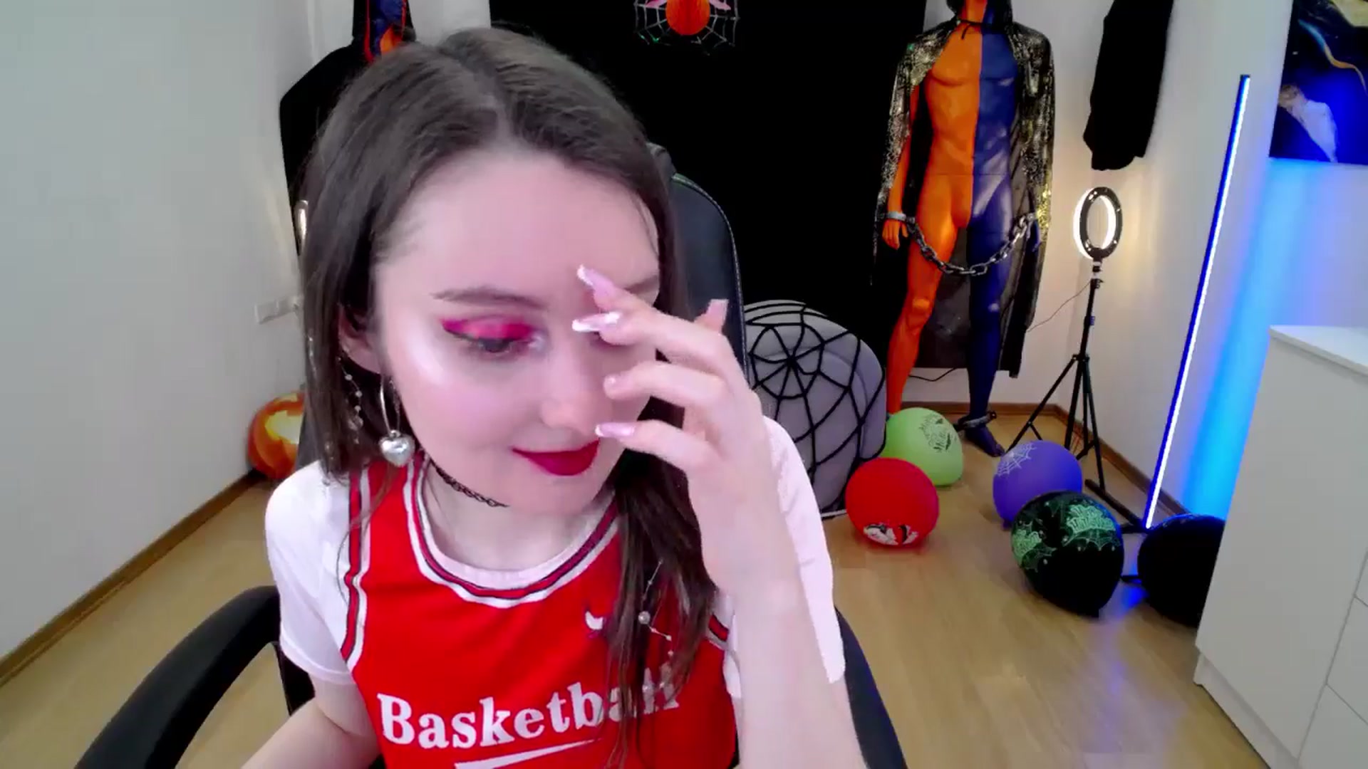 Gallery image thumbnail from Milim_Nava's myfreecams stream on, 10/31/2024, 09:24 image 15 of 20