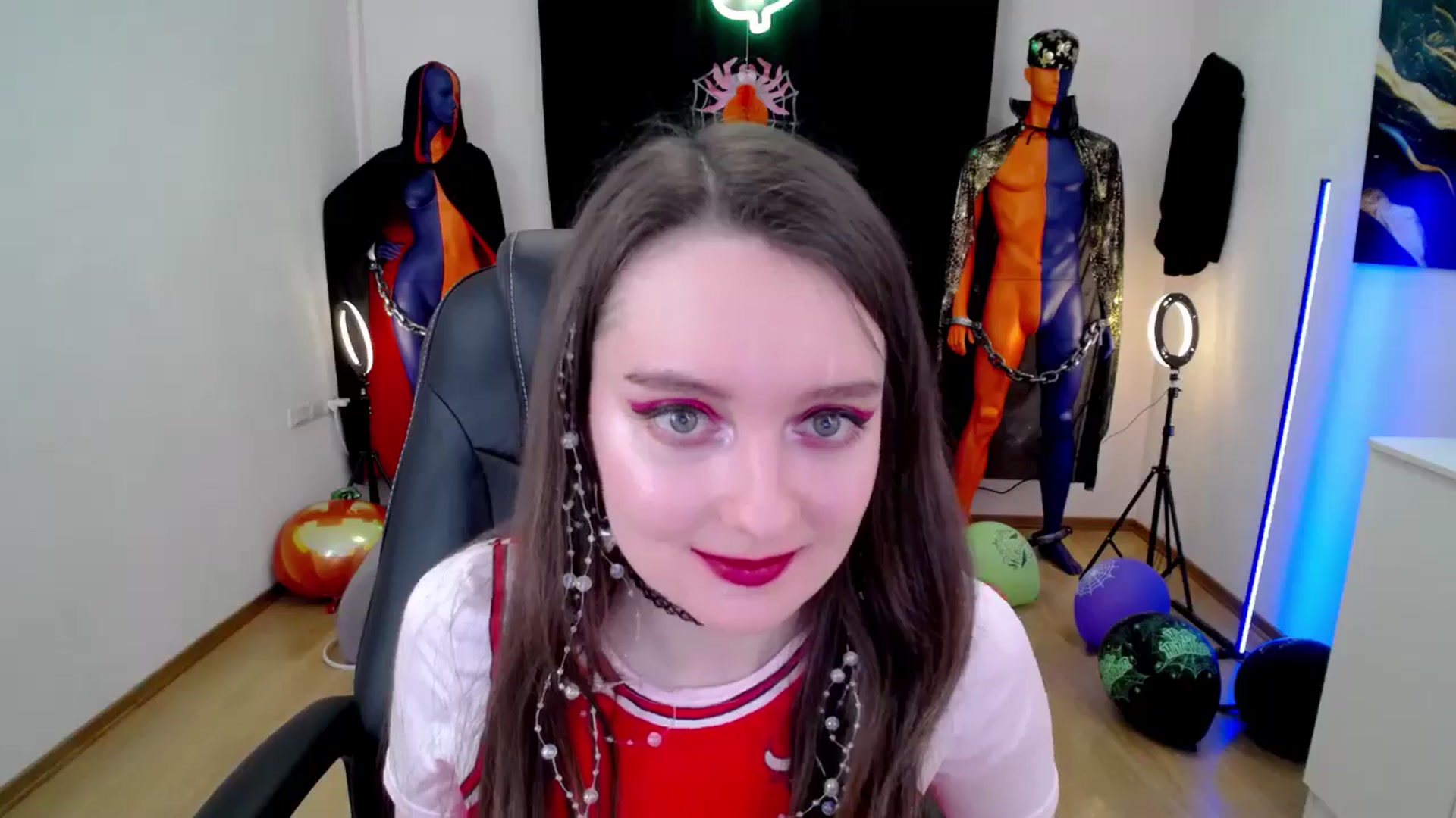 Gallery image thumbnail from Milim_Nava's myfreecams stream on, 10/31/2024, 09:24 image 9 of 20