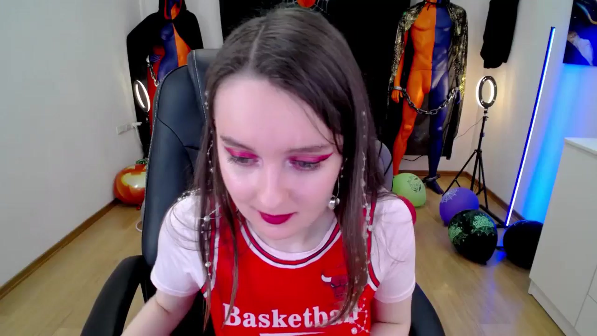 Gallery image thumbnail from Milim_Nava's myfreecams stream on, 10/31/2024, 09:52 image 4 of 20