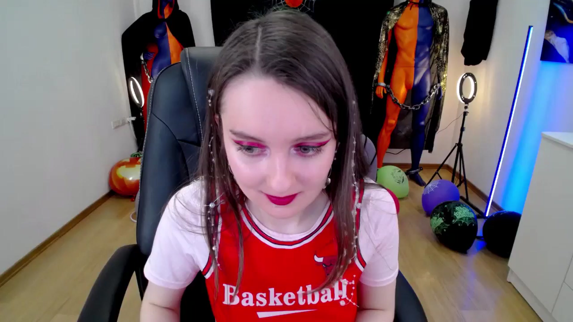 Gallery image thumbnail from Milim_Nava's myfreecams stream on, 10/31/2024, 09:52 image 5 of 20