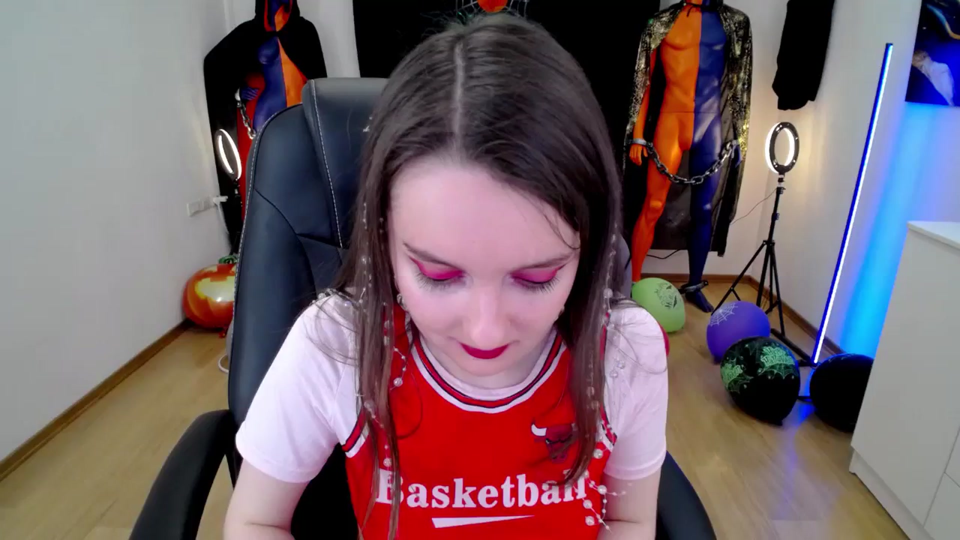 Gallery image thumbnail from Milim_Nava's myfreecams stream on, 10/31/2024, 09:52 image 1 of 20