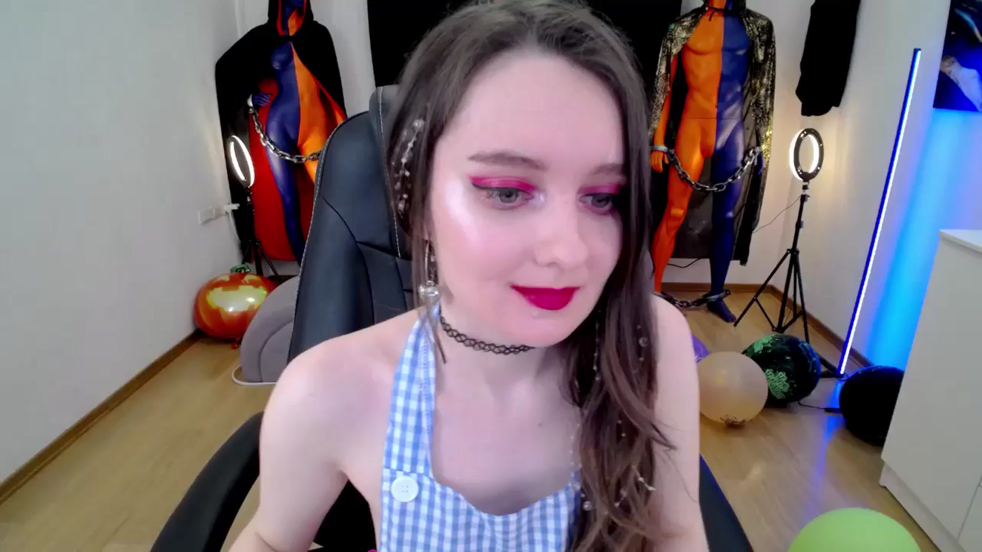 Gallery image thumbnail from Milim_Nava's myfreecams stream on, 10/31/2024, 12:08 image 1 of 20