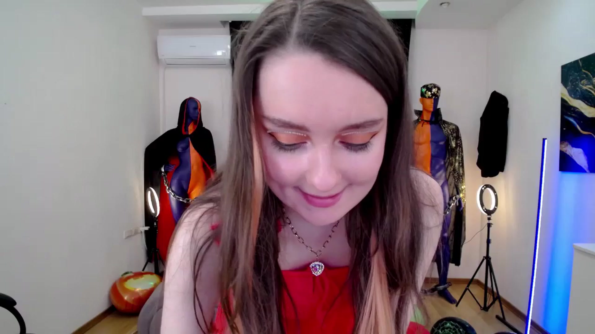 Gallery image thumbnail from Milim_Nava's myfreecams stream on, 11/01/2024, 12:05 image 19 of 20