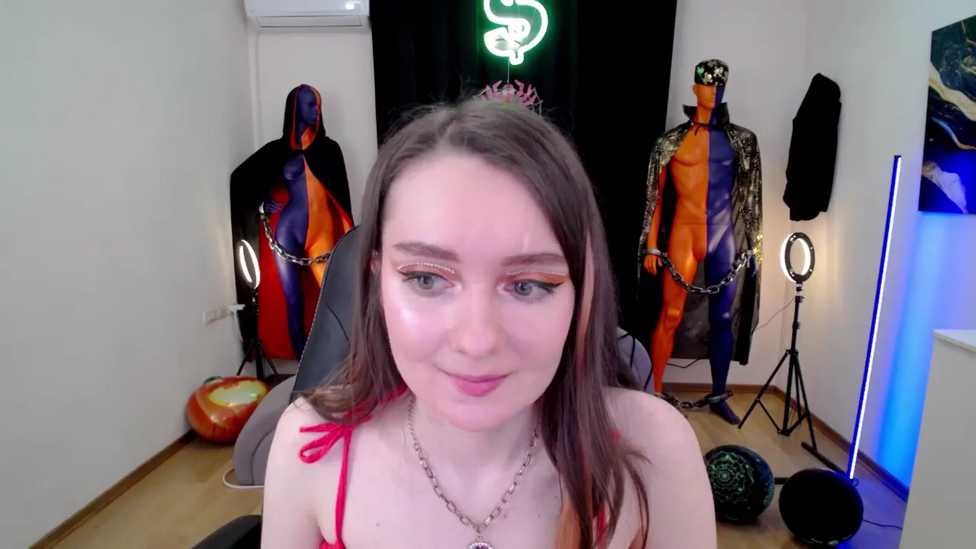 Gallery image thumbnail from Milim_Nava's myfreecams stream on, 11/01/2024, 12:05 image 15 of 20