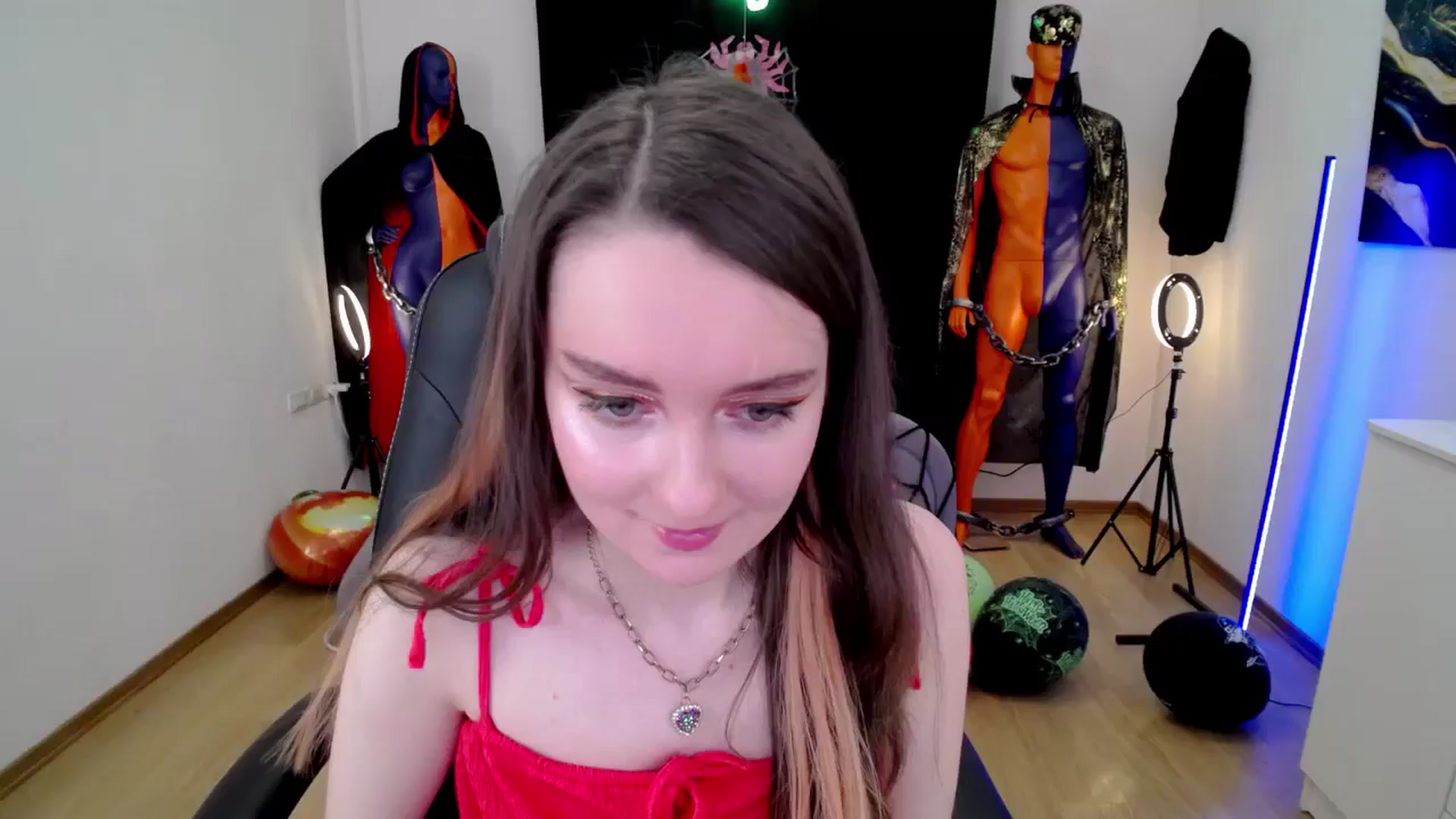 Gallery image thumbnail from Milim_Nava's myfreecams stream on, 11/01/2024, 12:05 image 4 of 20