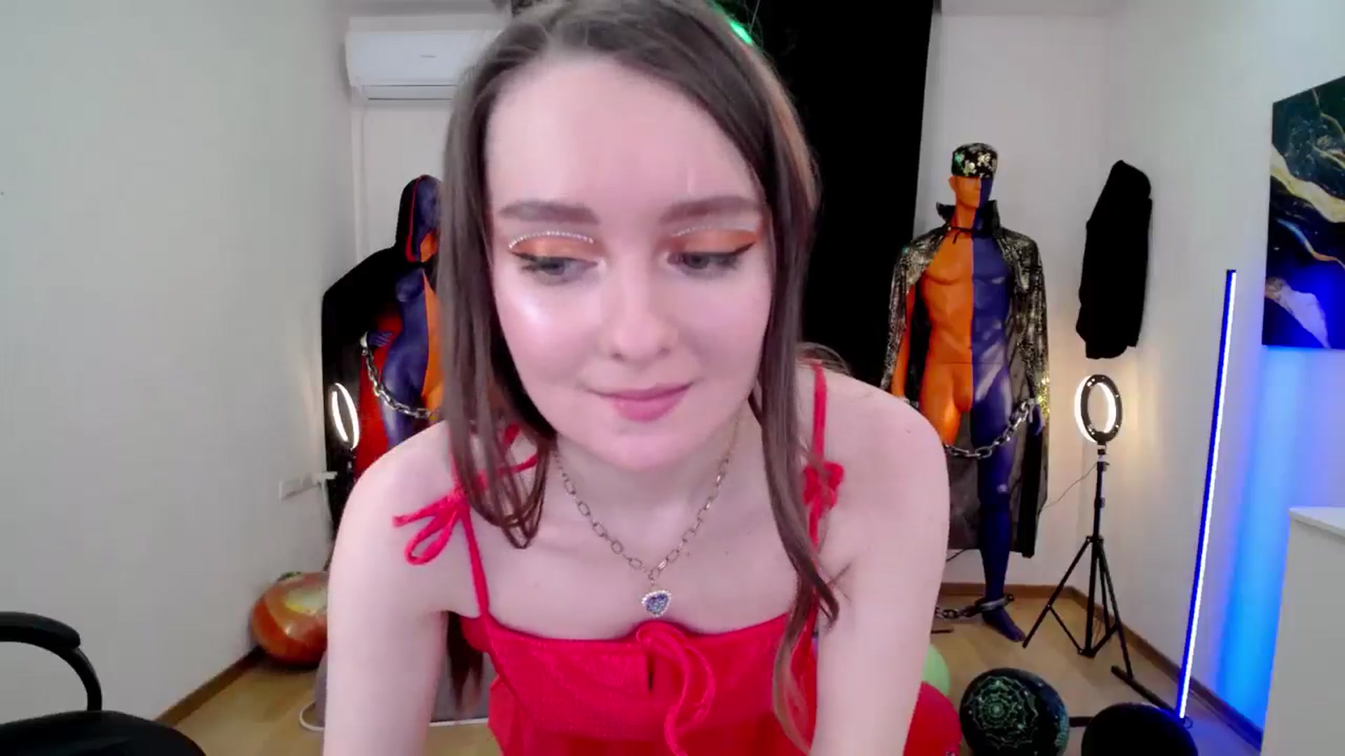 Gallery image thumbnail from Milim_Nava's myfreecams stream on, 11/01/2024, 12:05 image 16 of 20