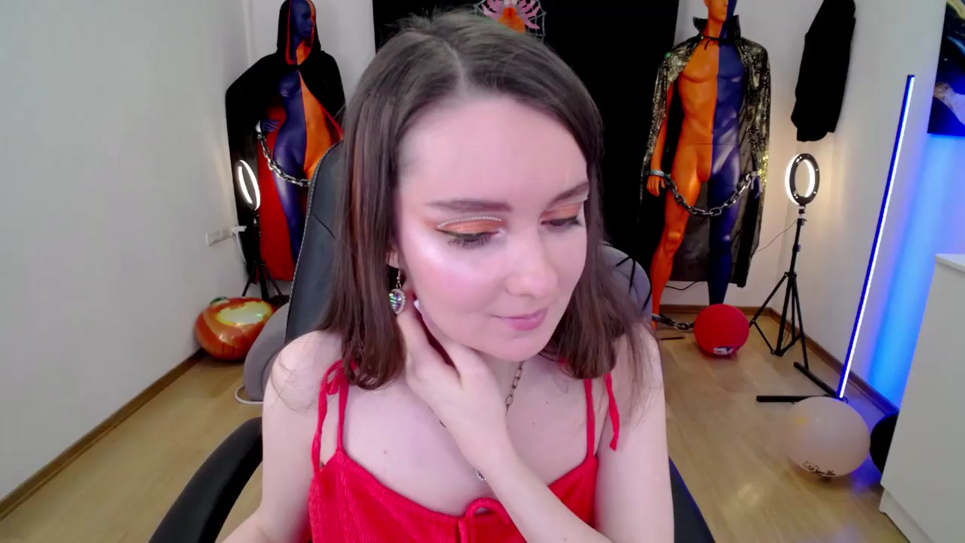 Gallery image thumbnail from Milim_Nava's myfreecams stream on, 11/01/2024, 14:02 image 9 of 20
