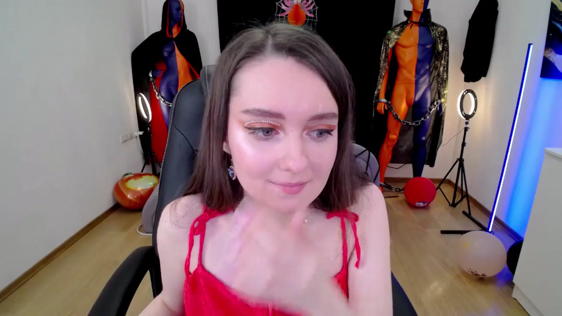 Gallery image thumbnail from Milim_Nava's myfreecams stream on, 11/01/2024, 14:02 image 8 of 20