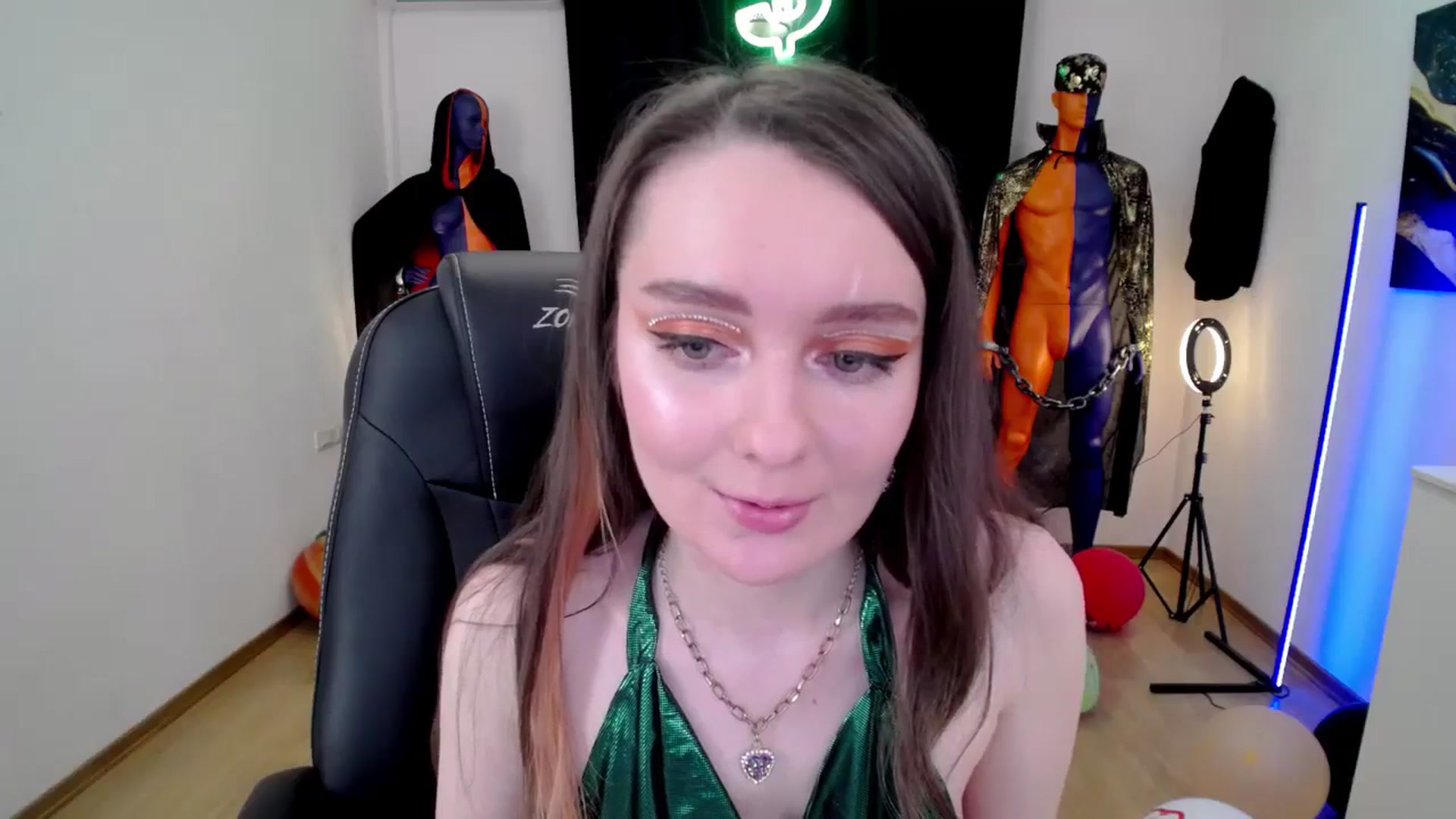 Gallery image thumbnail from Milim_Nava's myfreecams stream on, 11/01/2024, 15:21 image 6 of 20