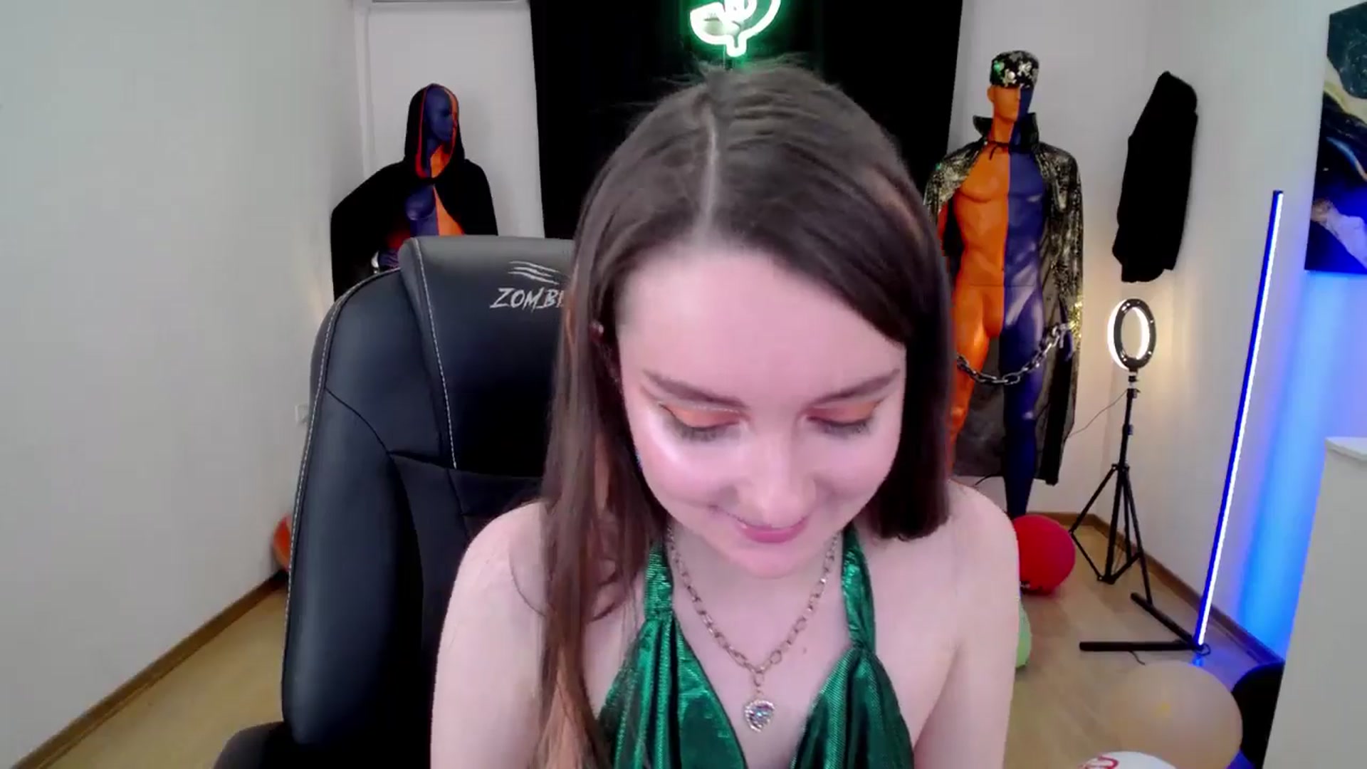 Gallery image thumbnail from Milim_Nava's myfreecams stream on, 11/01/2024, 15:21 image 9 of 20