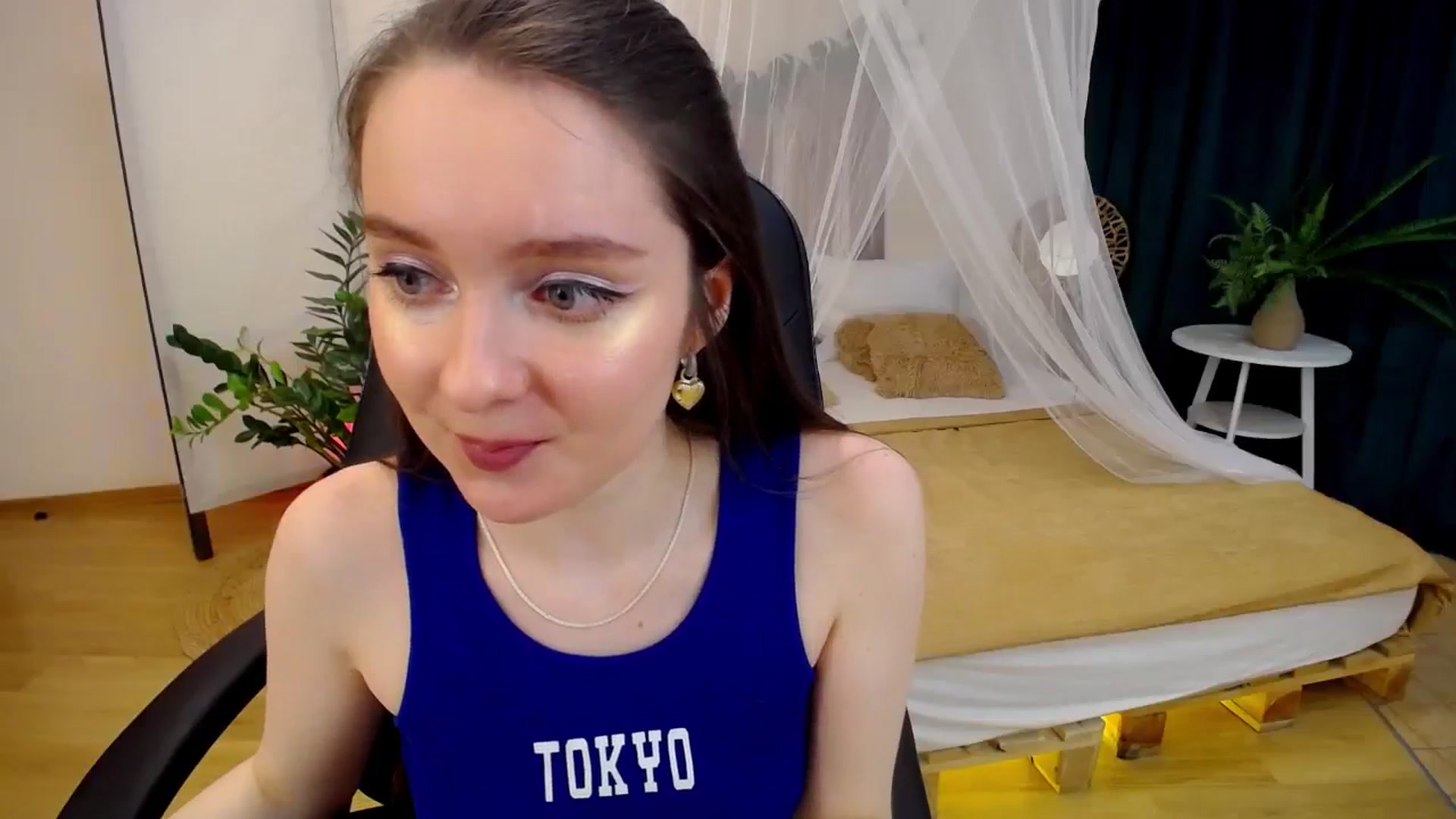 Gallery image thumbnail from Milim_Nava's myfreecams stream on, 11/04/2024, 08:00 image 2 of 20