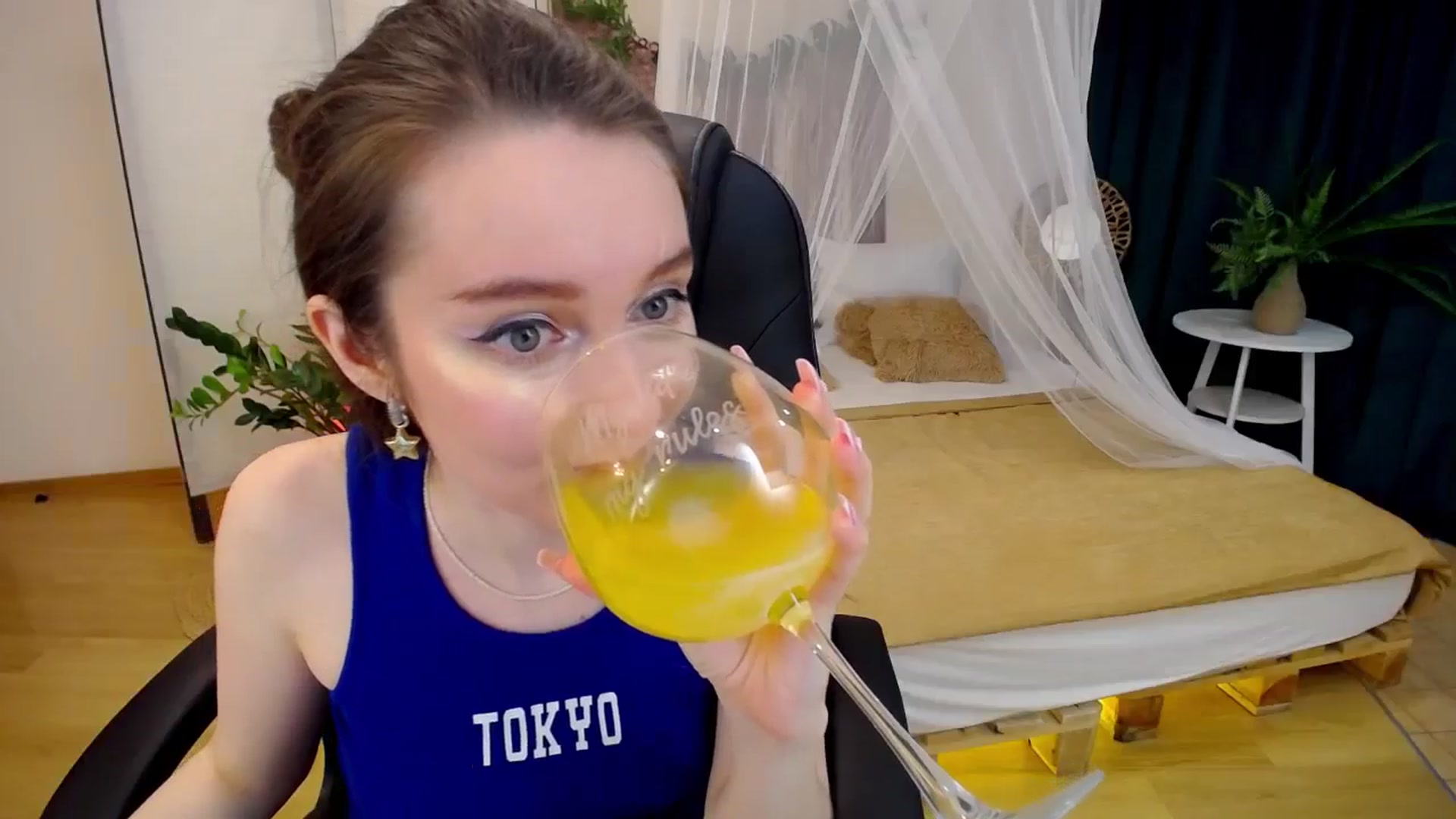 Gallery image thumbnail from Milim_Nava's myfreecams stream on, 11/04/2024, 08:00 image 11 of 20