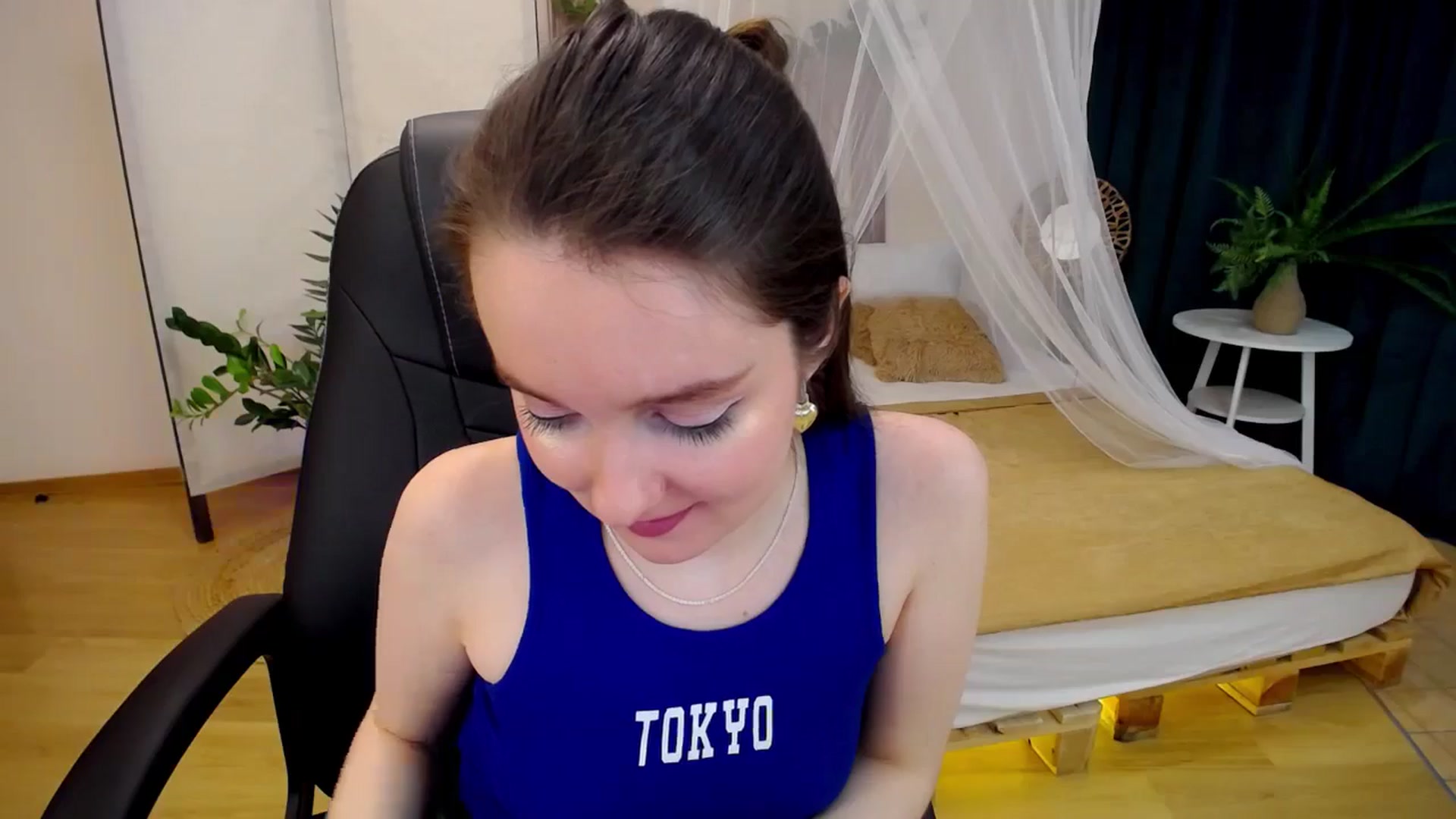 Gallery image thumbnail from Milim_Nava's myfreecams stream on, 11/04/2024, 08:00 image 15 of 20