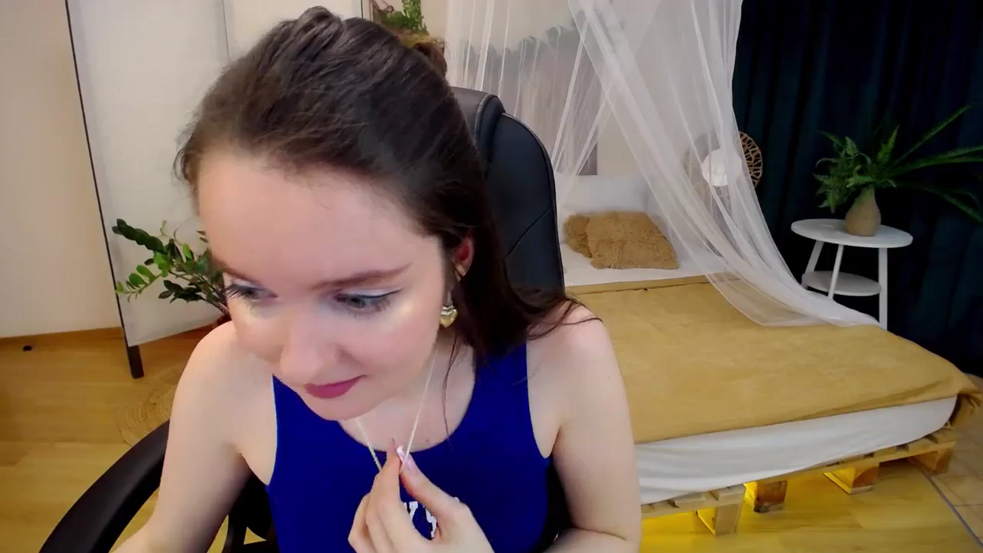 Gallery image thumbnail from Milim_Nava's myfreecams stream on, 11/04/2024, 08:00 image 5 of 20