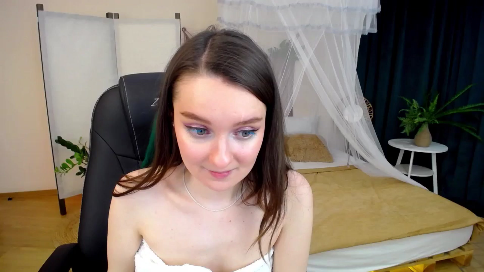 Gallery image thumbnail from Milim_Nava's myfreecams stream on, 11/05/2024, 08:46 image 1 of 20