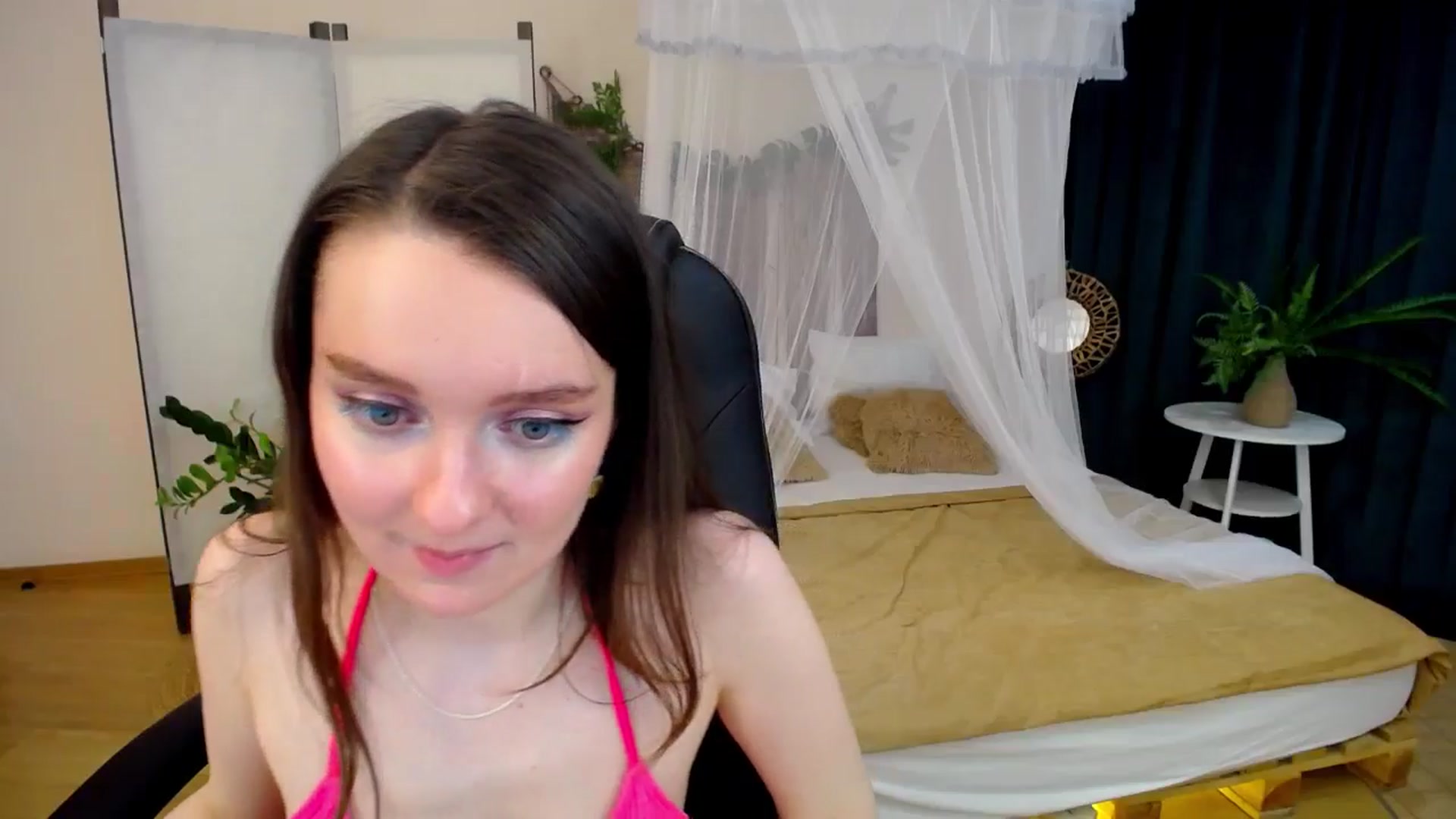 Gallery image thumbnail from Milim_Nava's myfreecams stream on, 11/05/2024, 10:55 image 5 of 20