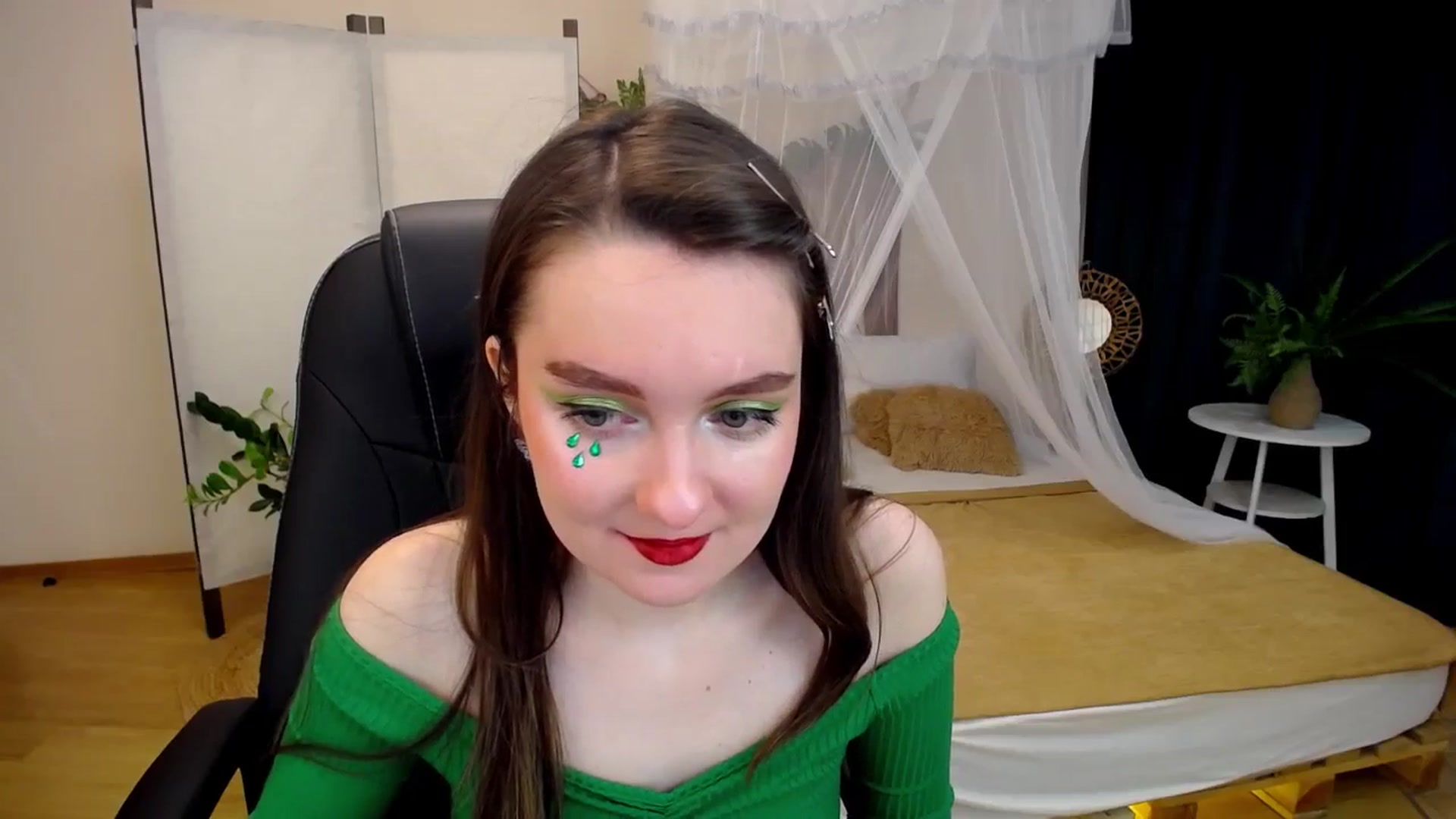 Gallery image thumbnail from Milim_Nava's myfreecams stream on, 11/08/2024, 11:11 image 19 of 20