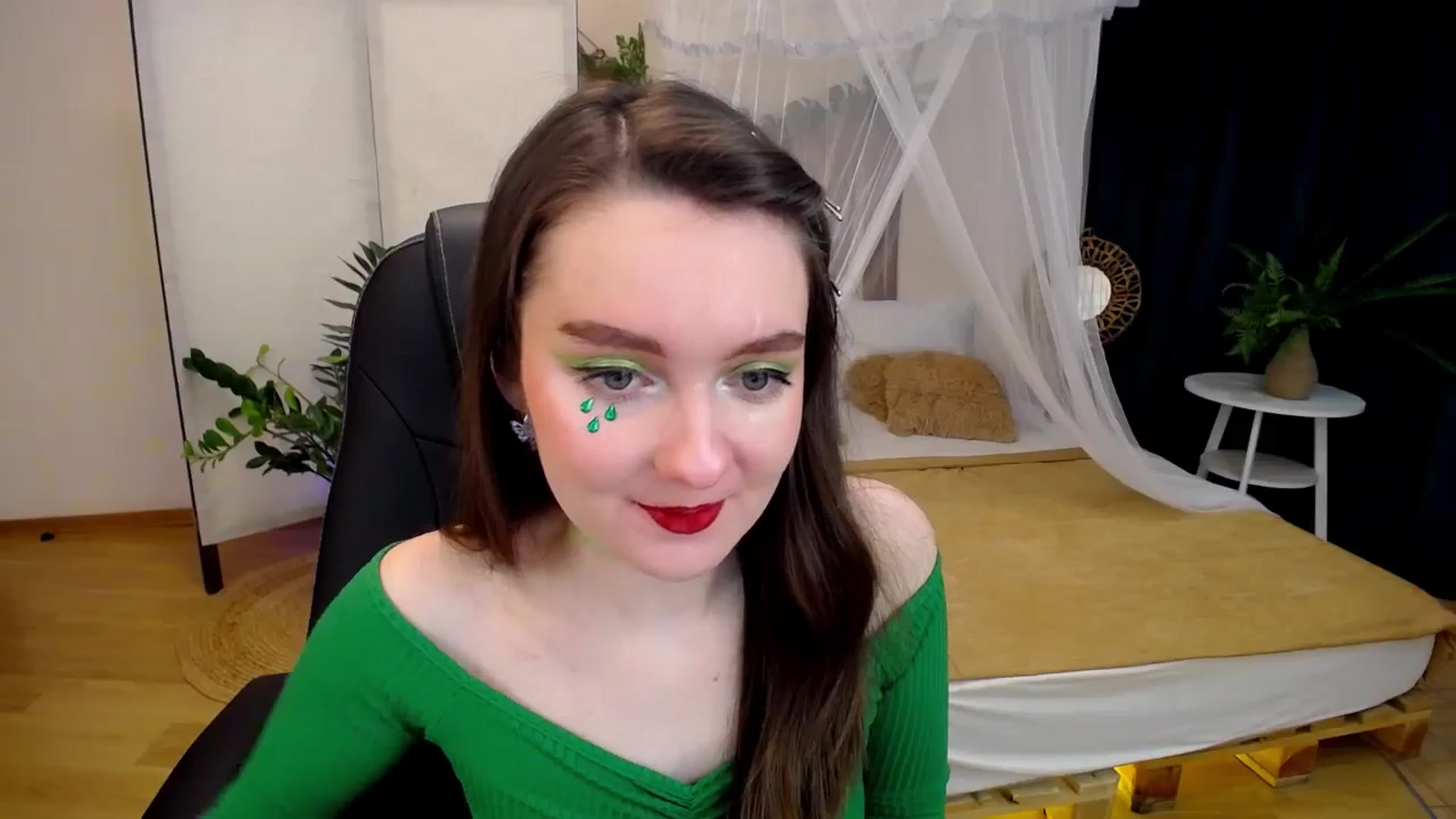Gallery image thumbnail from Milim_Nava's myfreecams stream on, 11/08/2024, 11:11 image 3 of 20