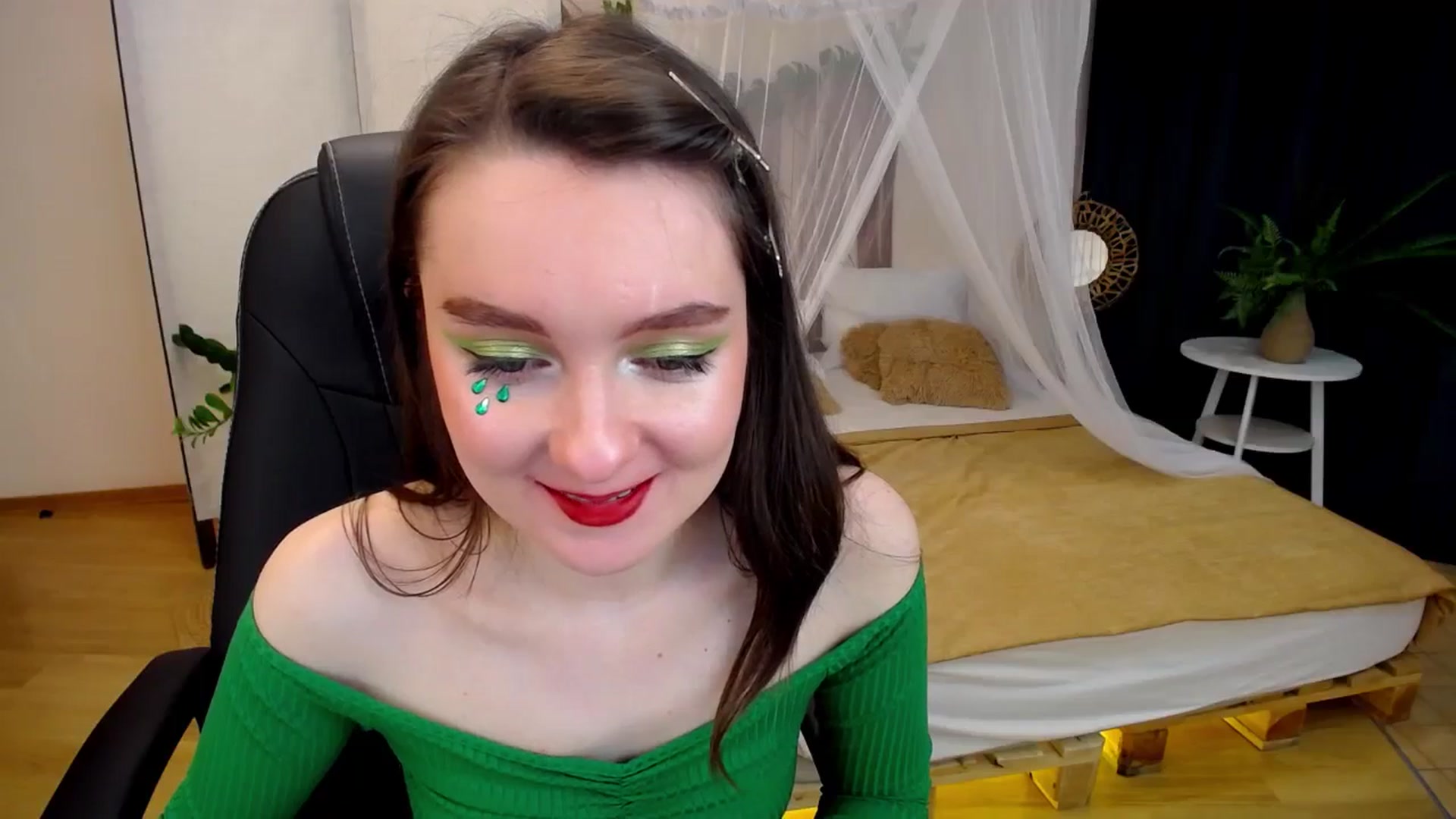 Gallery image thumbnail from Milim_Nava's myfreecams stream on, 11/08/2024, 12:08 image 8 of 20
