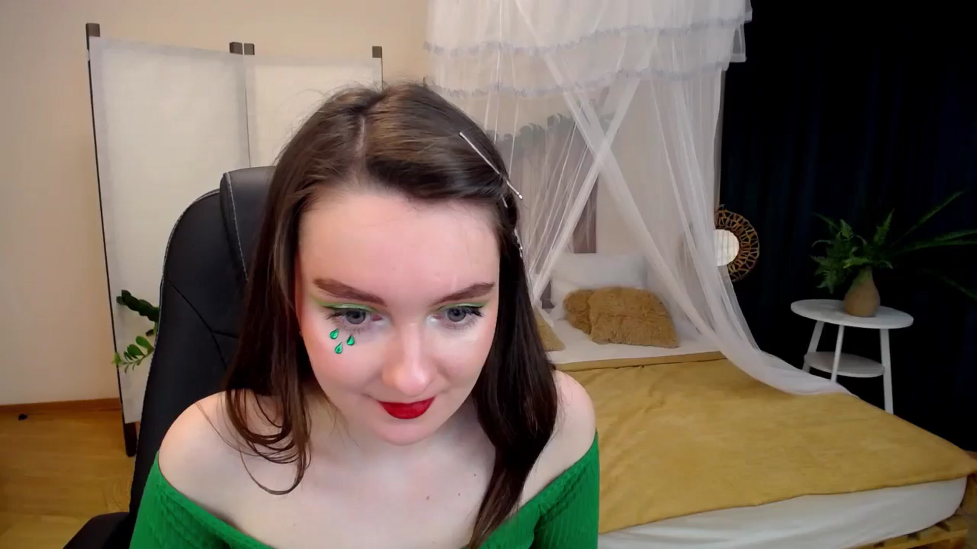 Gallery image thumbnail from Milim_Nava's myfreecams stream on, 11/08/2024, 12:08 image 4 of 20
