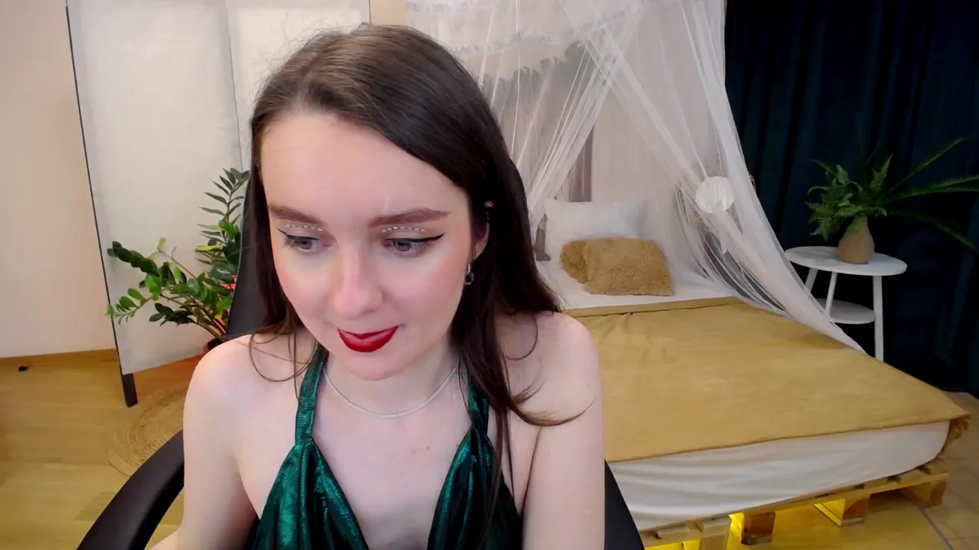 Gallery image thumbnail from Milim_Nava's myfreecams stream on, 11/14/2024, 09:19 image 10 of 20