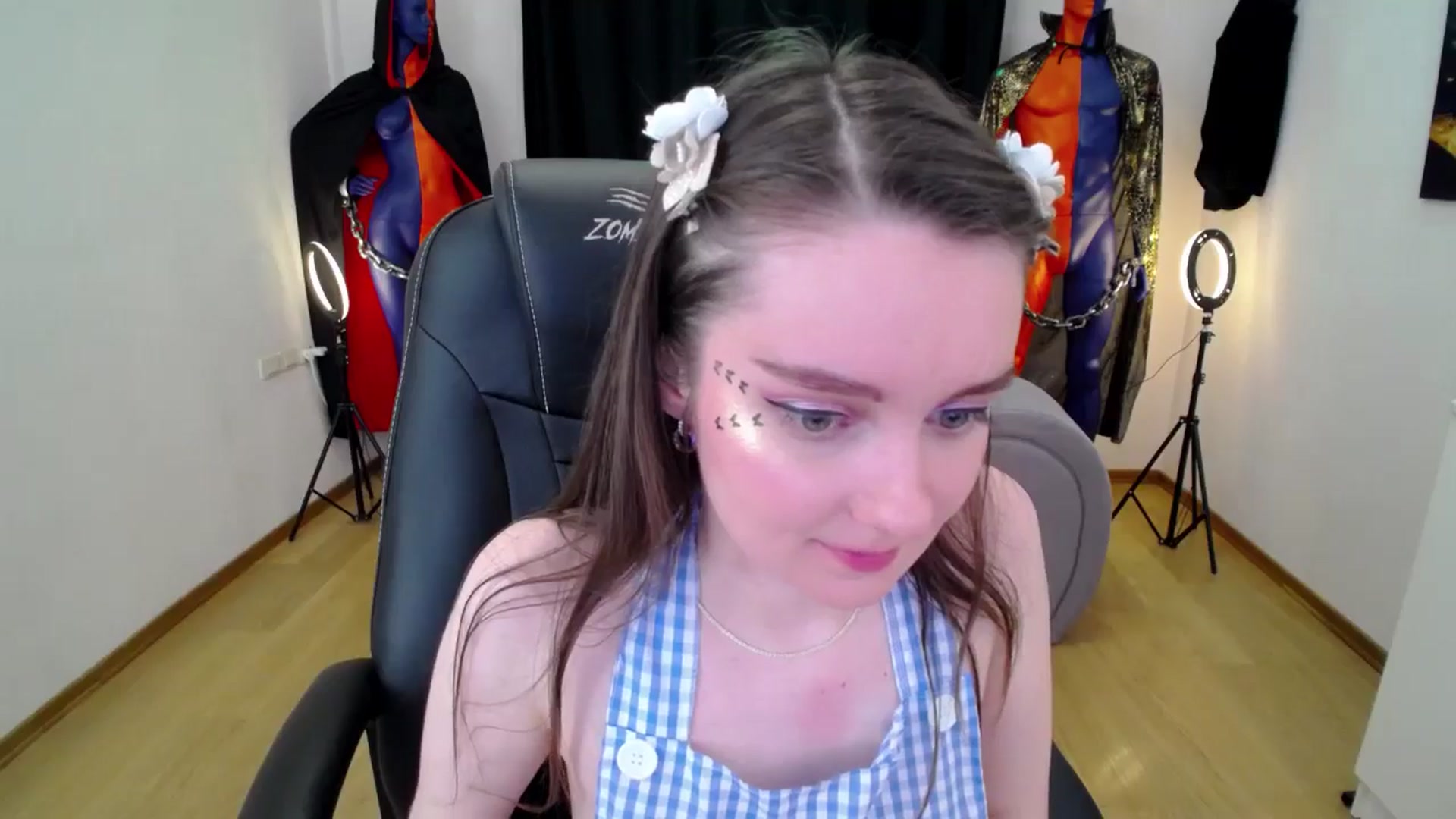 Gallery image thumbnail from Milim_Nava's myfreecams stream on, 11/15/2024, 10:45 image 6 of 20