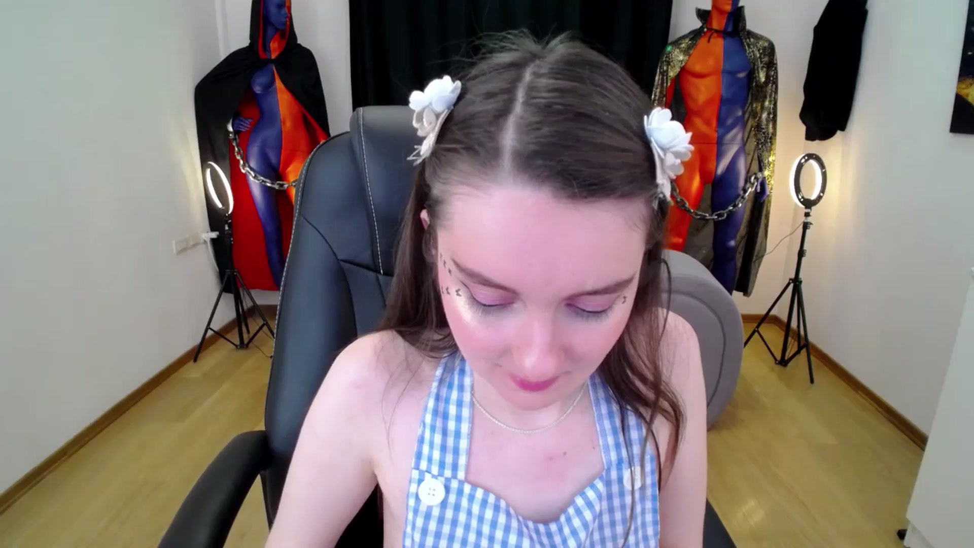 Gallery image thumbnail from Milim_Nava's myfreecams stream on, 11/15/2024, 10:45 image 5 of 20