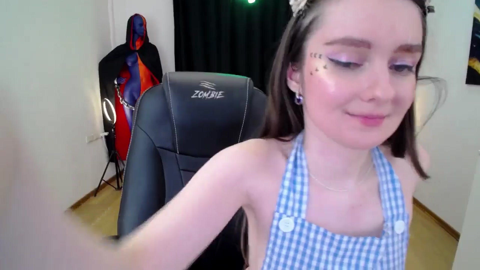 Gallery image thumbnail from Milim_Nava's myfreecams stream on, 11/15/2024, 10:45 image 13 of 20