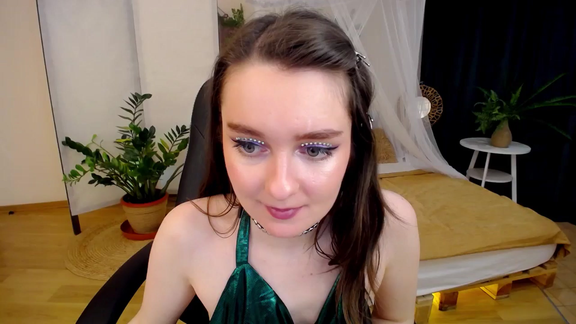 Gallery image thumbnail from Milim_Nava's myfreecams stream on, 11/16/2024, 10:16 image 7 of 20