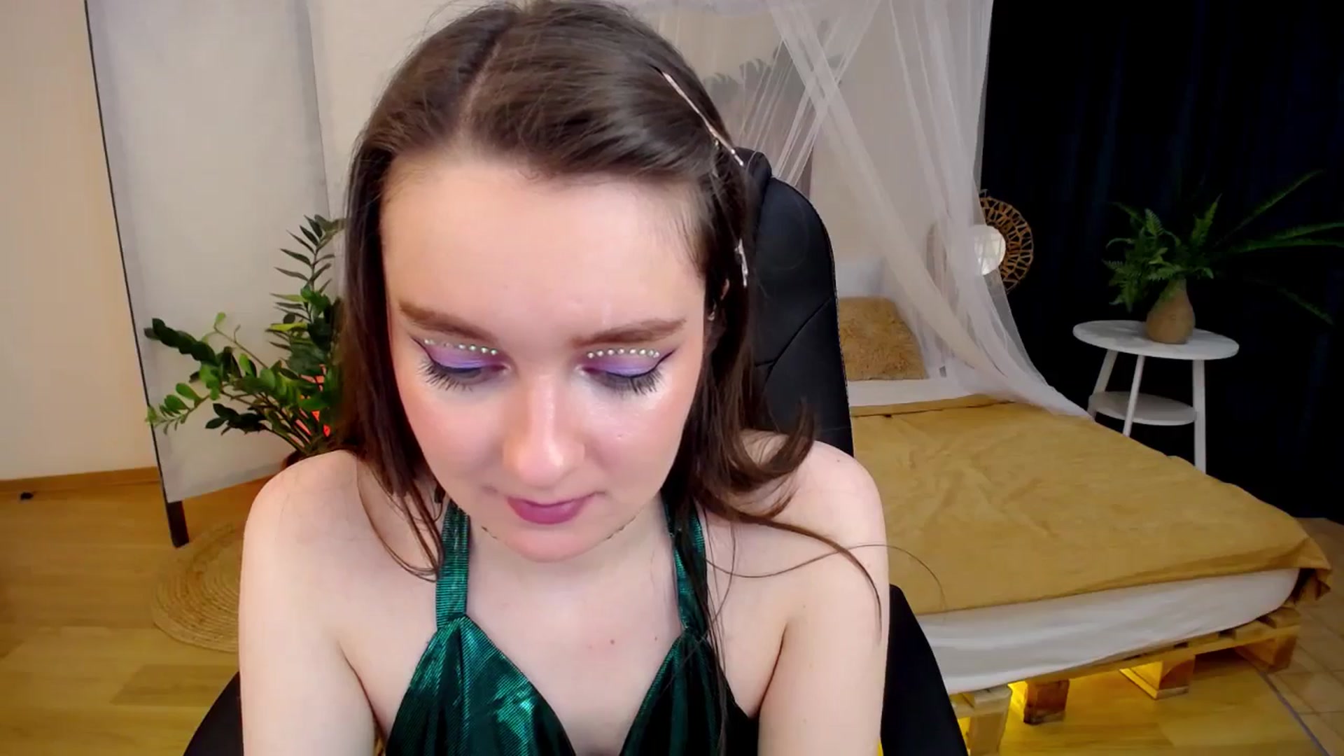 Gallery image thumbnail from Milim_Nava's myfreecams stream on, 11/16/2024, 10:16 image 11 of 20
